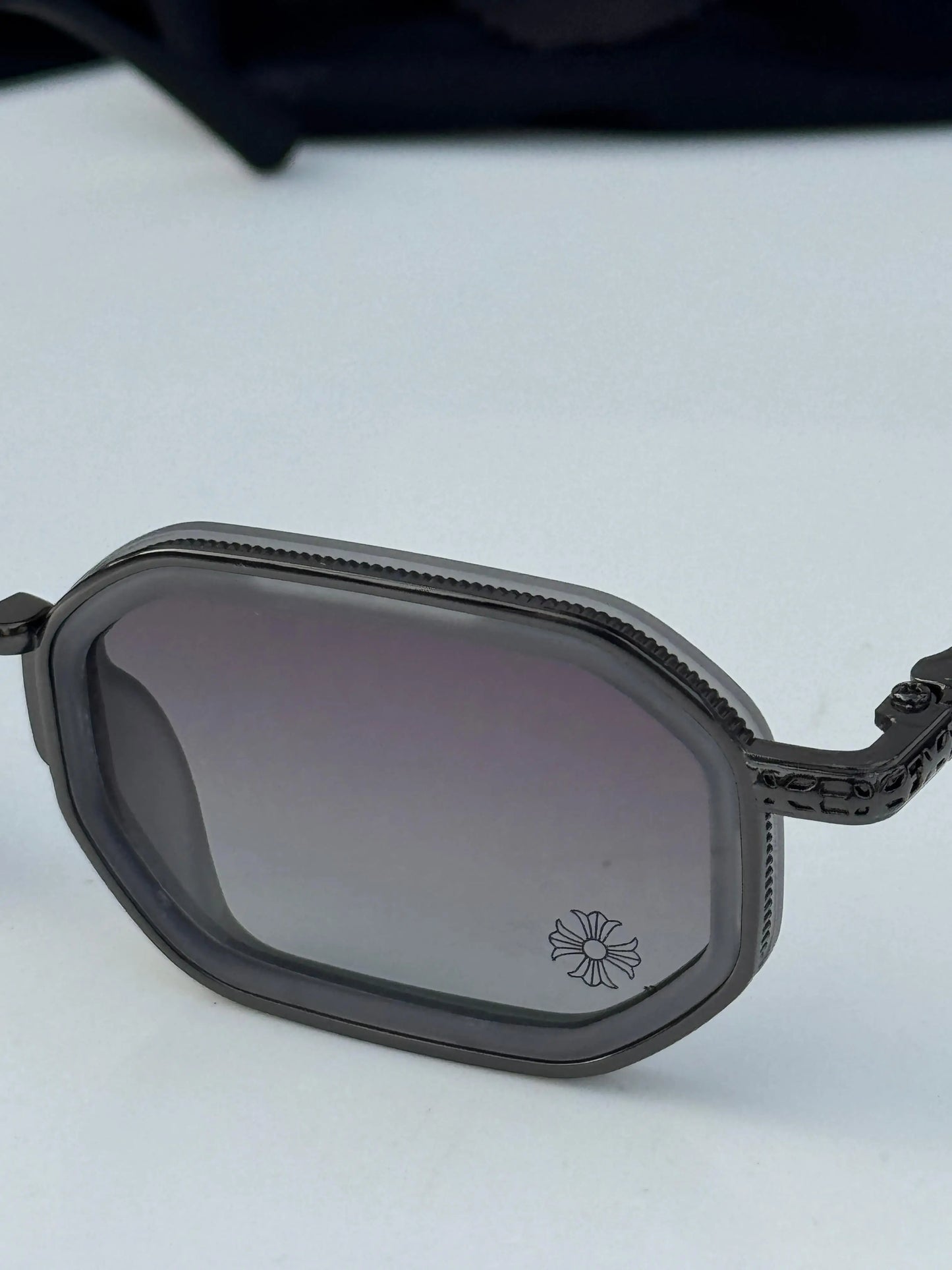 Chrome_heart_26007_grey