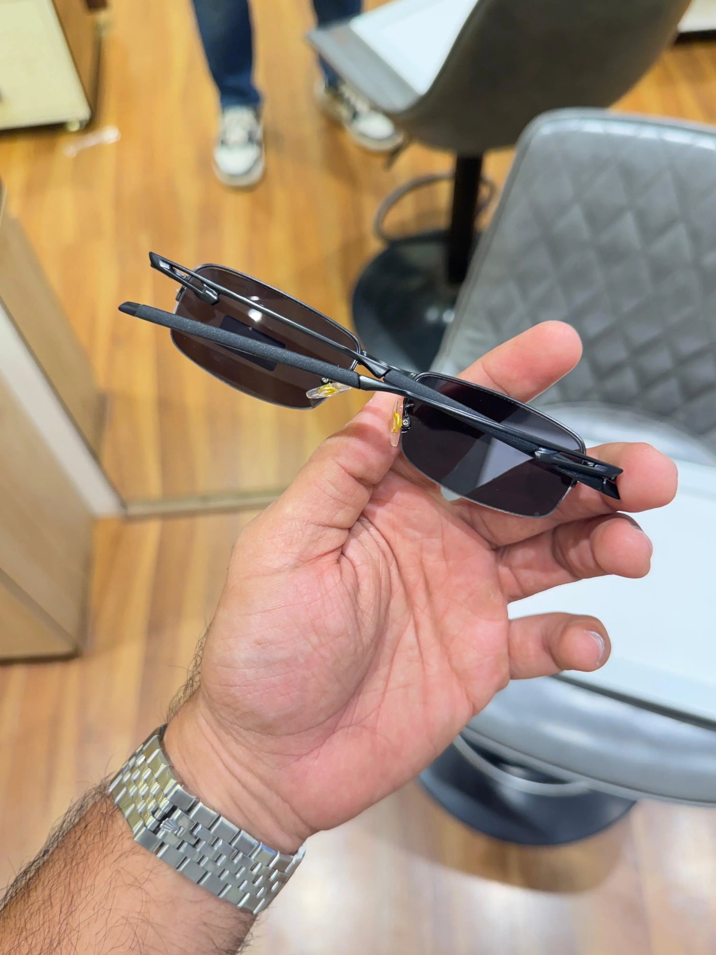 Oakley_24015_black