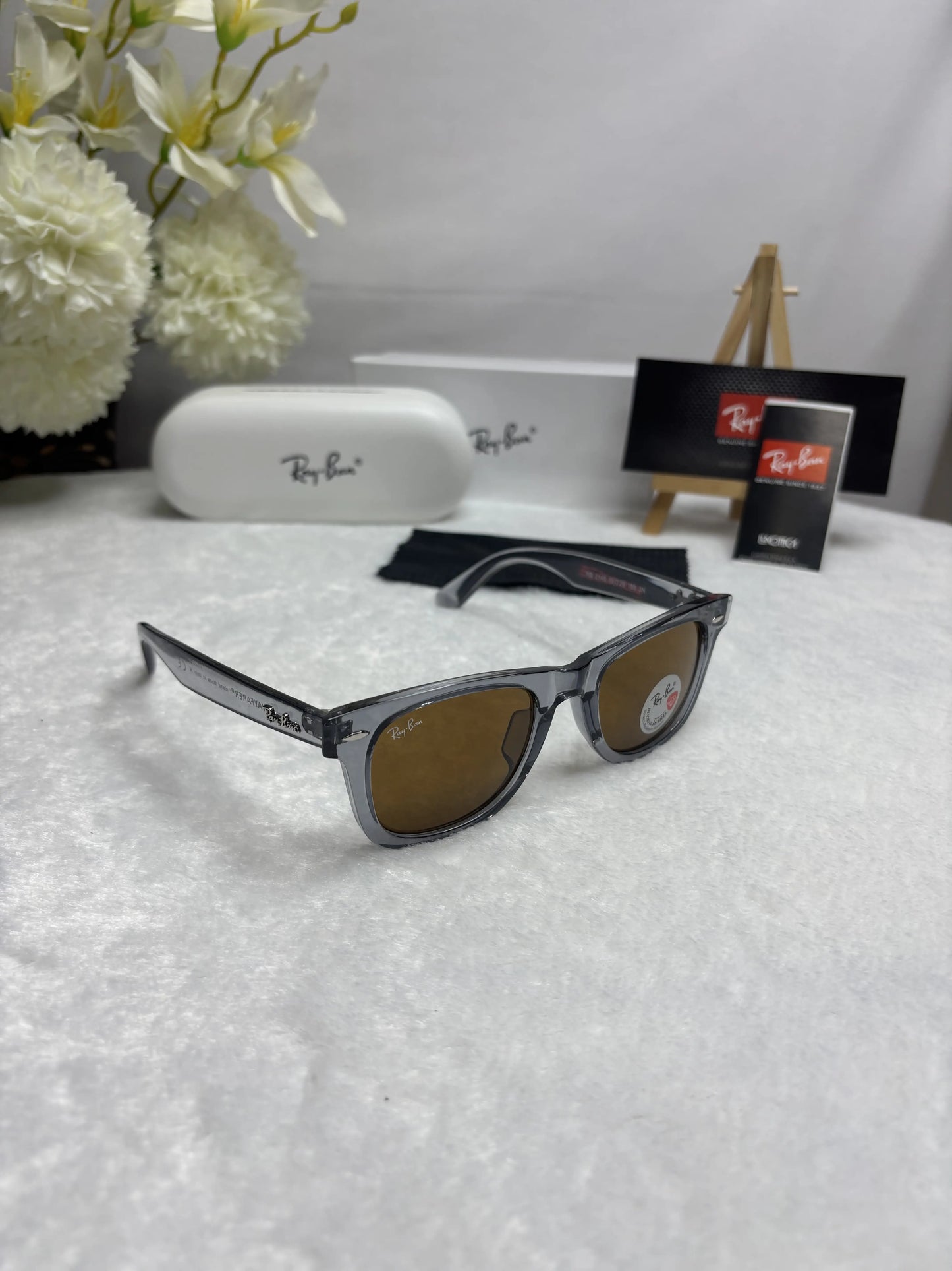 Rayban Reverse 2140 Brown