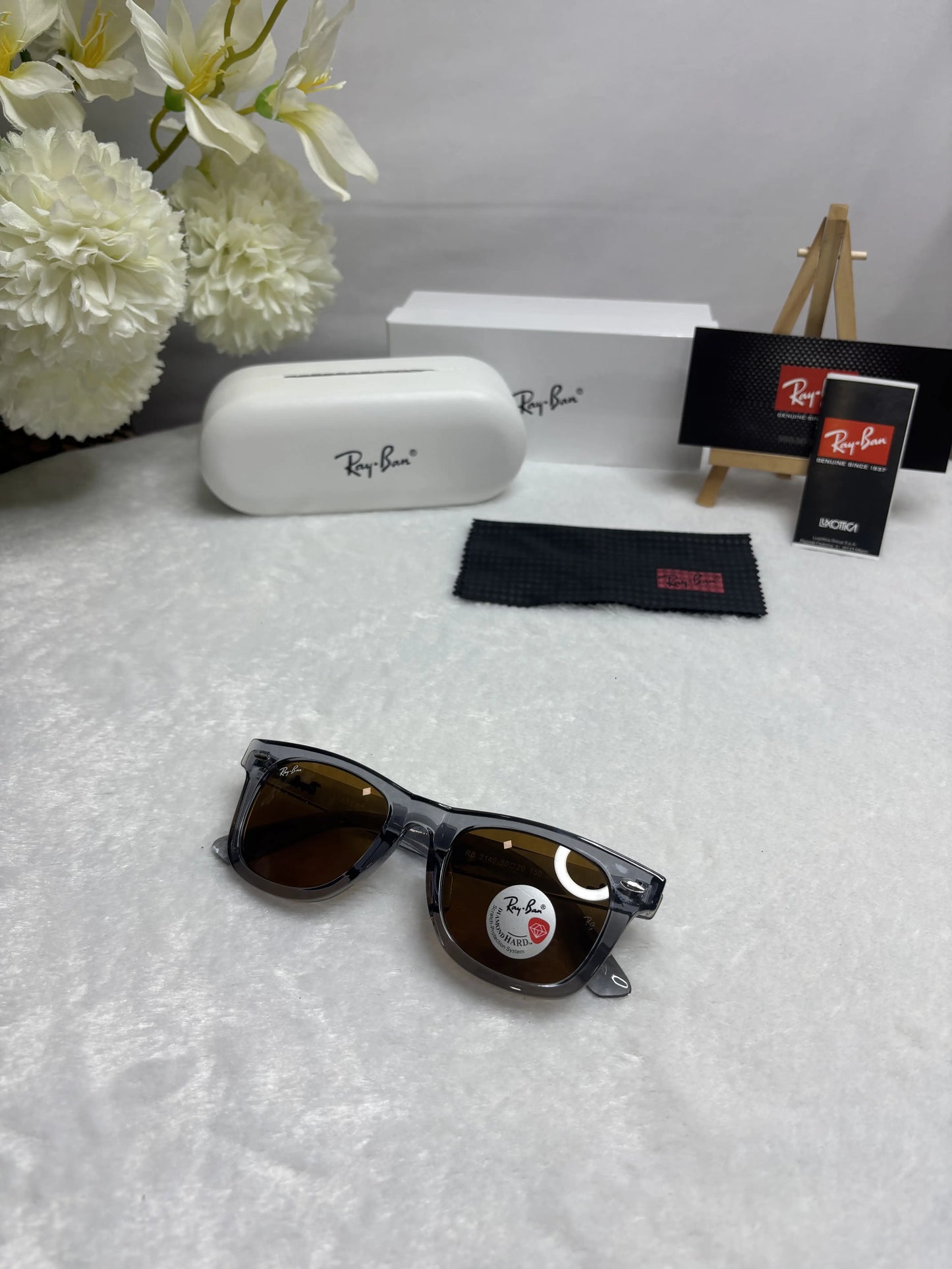 Rayban Reverse 2140 Brown