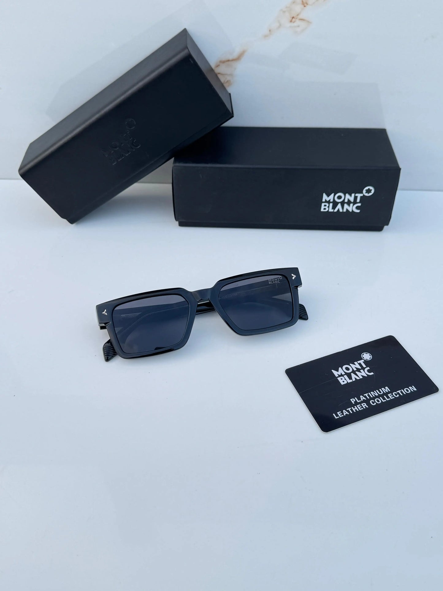Mont_blanc_335_glossy_black