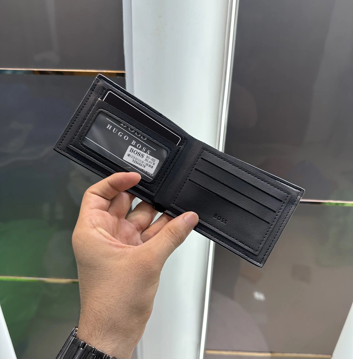 Hugo Bos s  Premium Leather Wallet Bs212