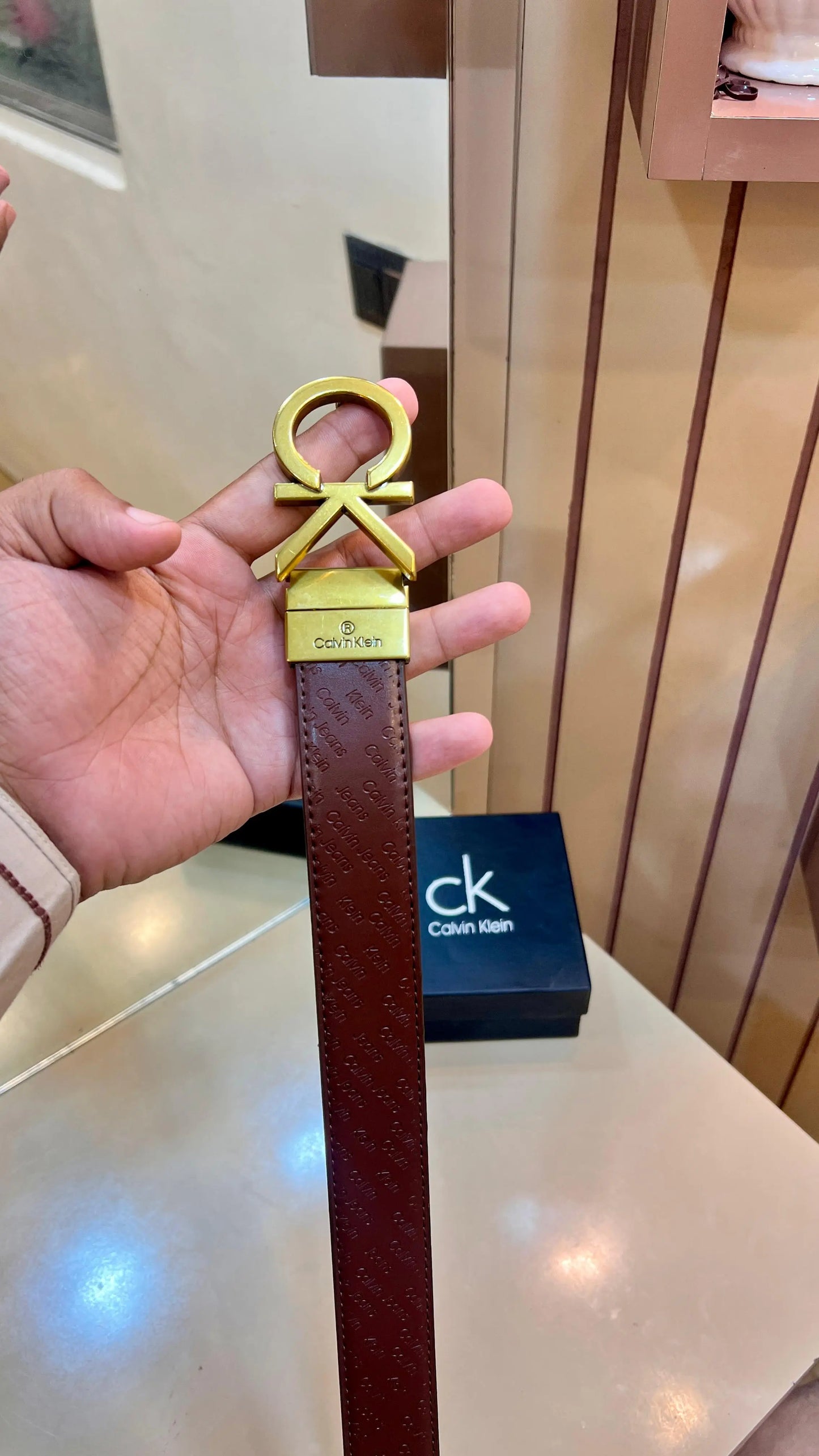 CK CALVIN KLEIN PREMIUM QUALITY EMBOSSED REVERSEABLE WITH OG BOX CK-511