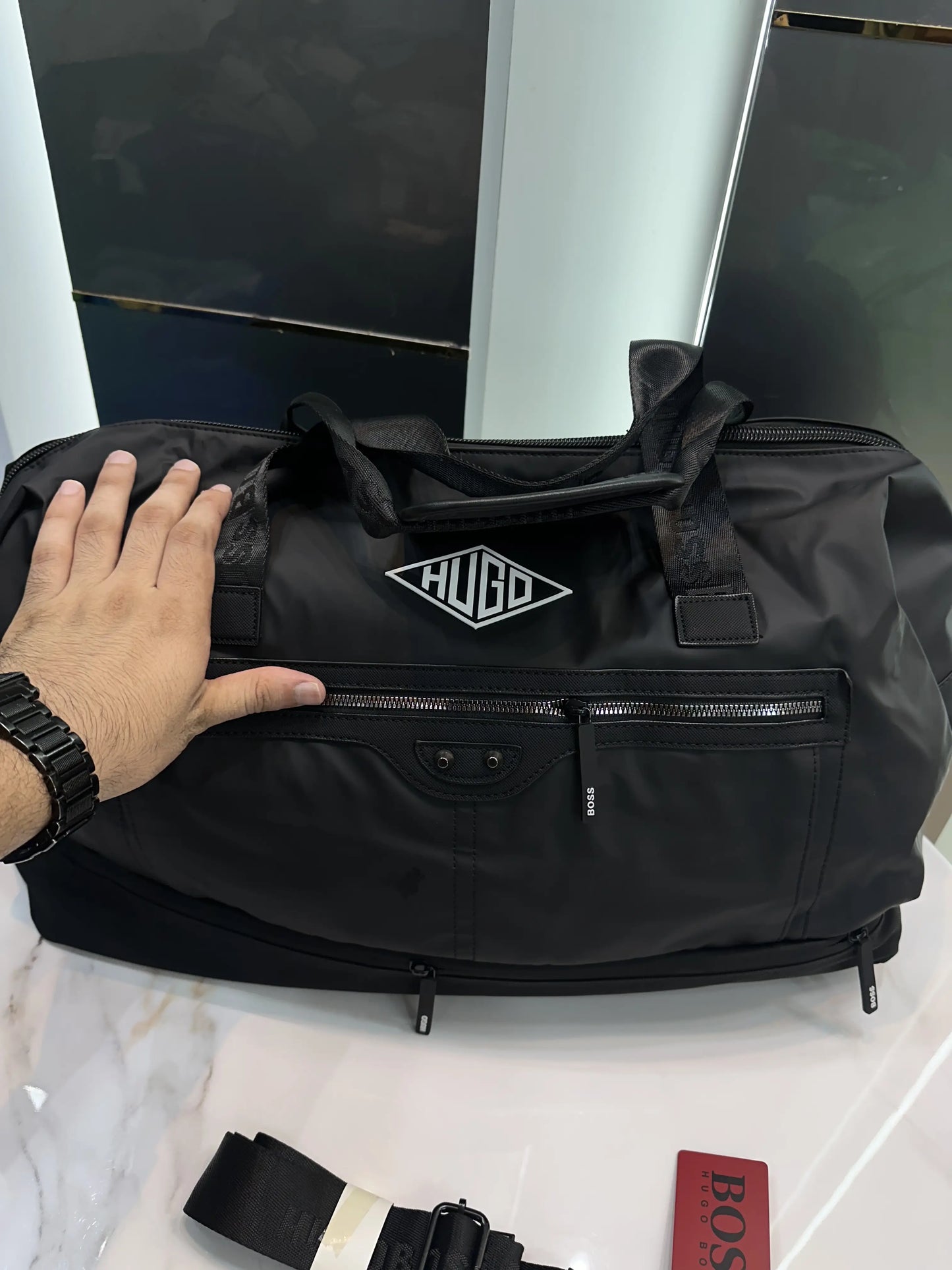 Hugo Bos s Luxury Imported Duffel Bag H16006w
