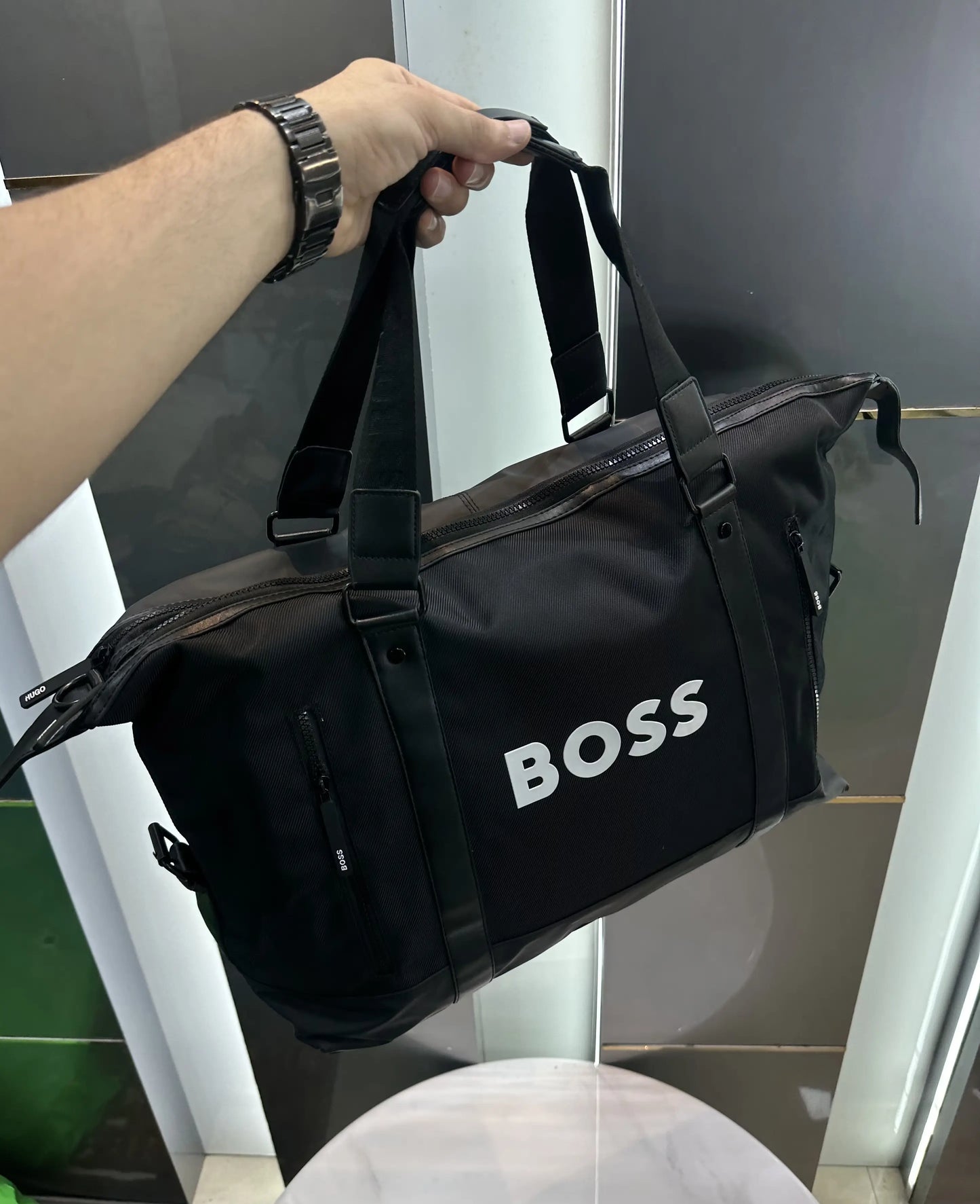 Hugo Bos s Luxury Imported Duffel Bag 1008w