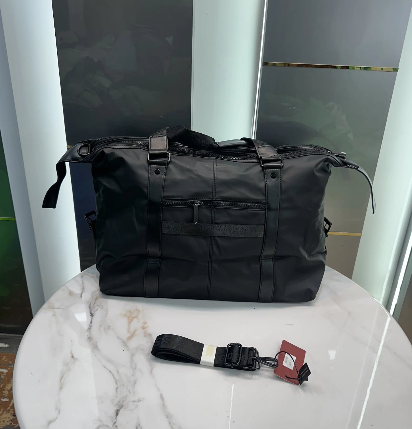 Hugo Bos s Luxury Imported Duffel Bag 1008w