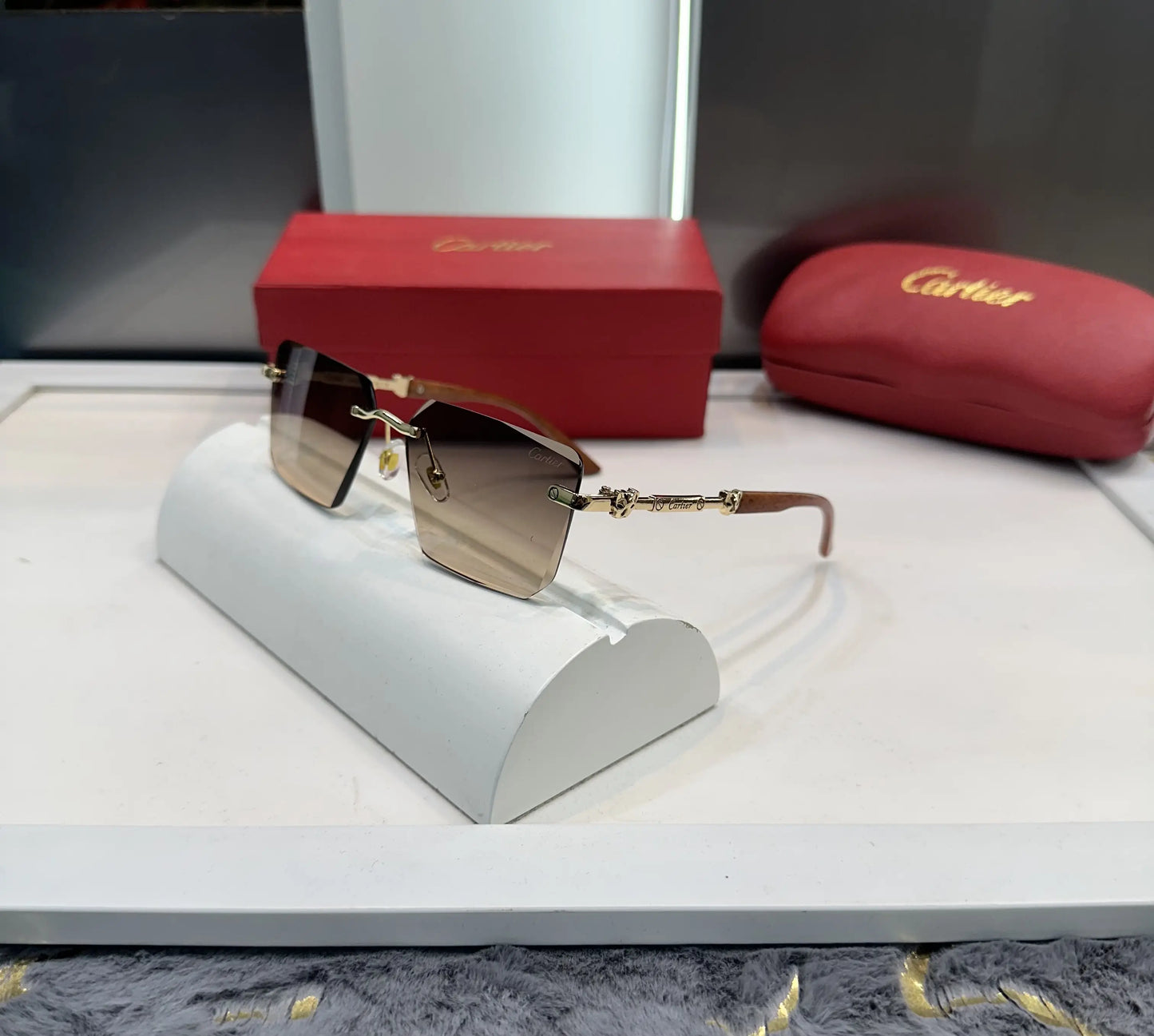 Cartie r Gold Green Premium Shades 034