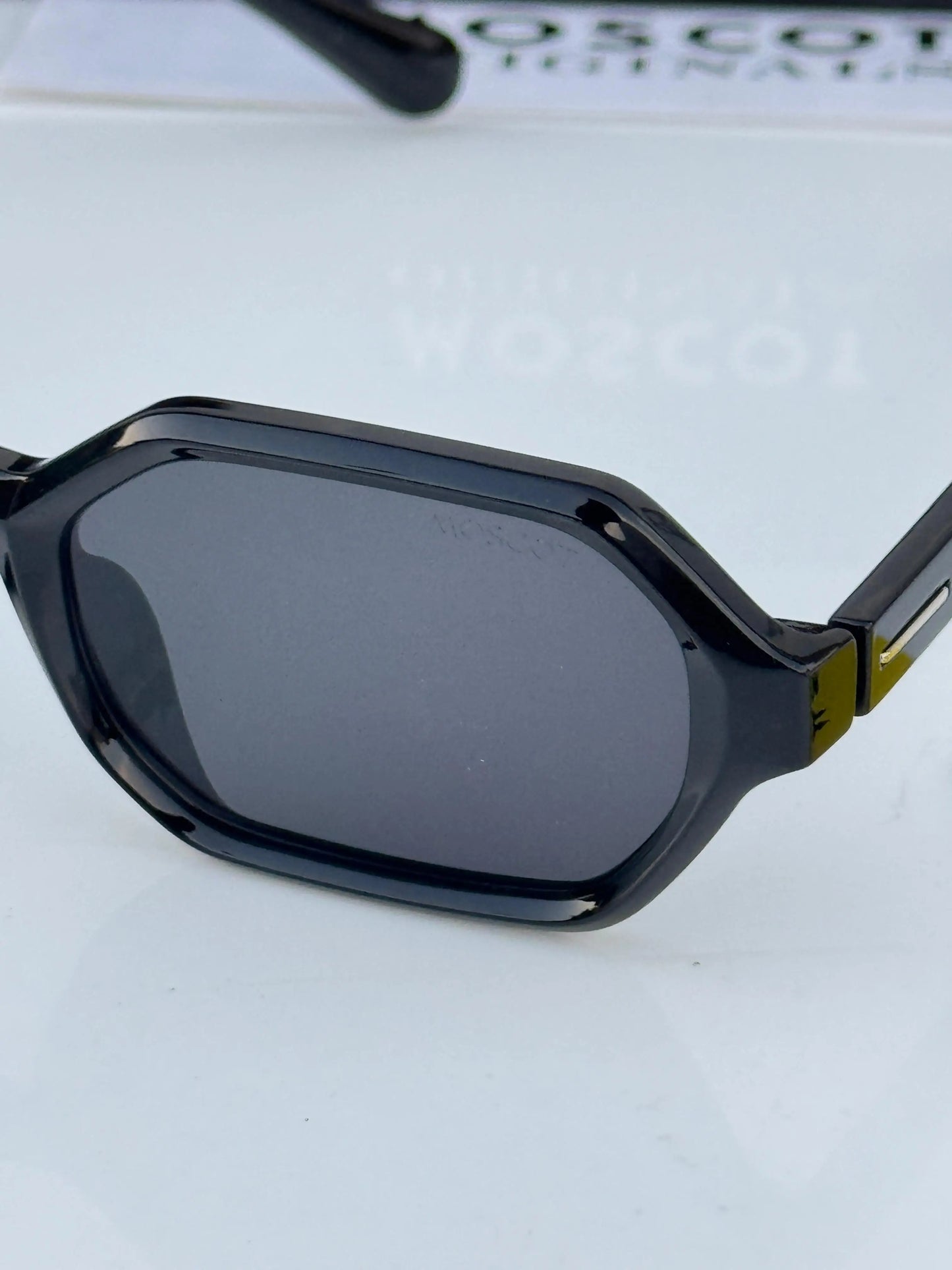 Moscot_1243_Black