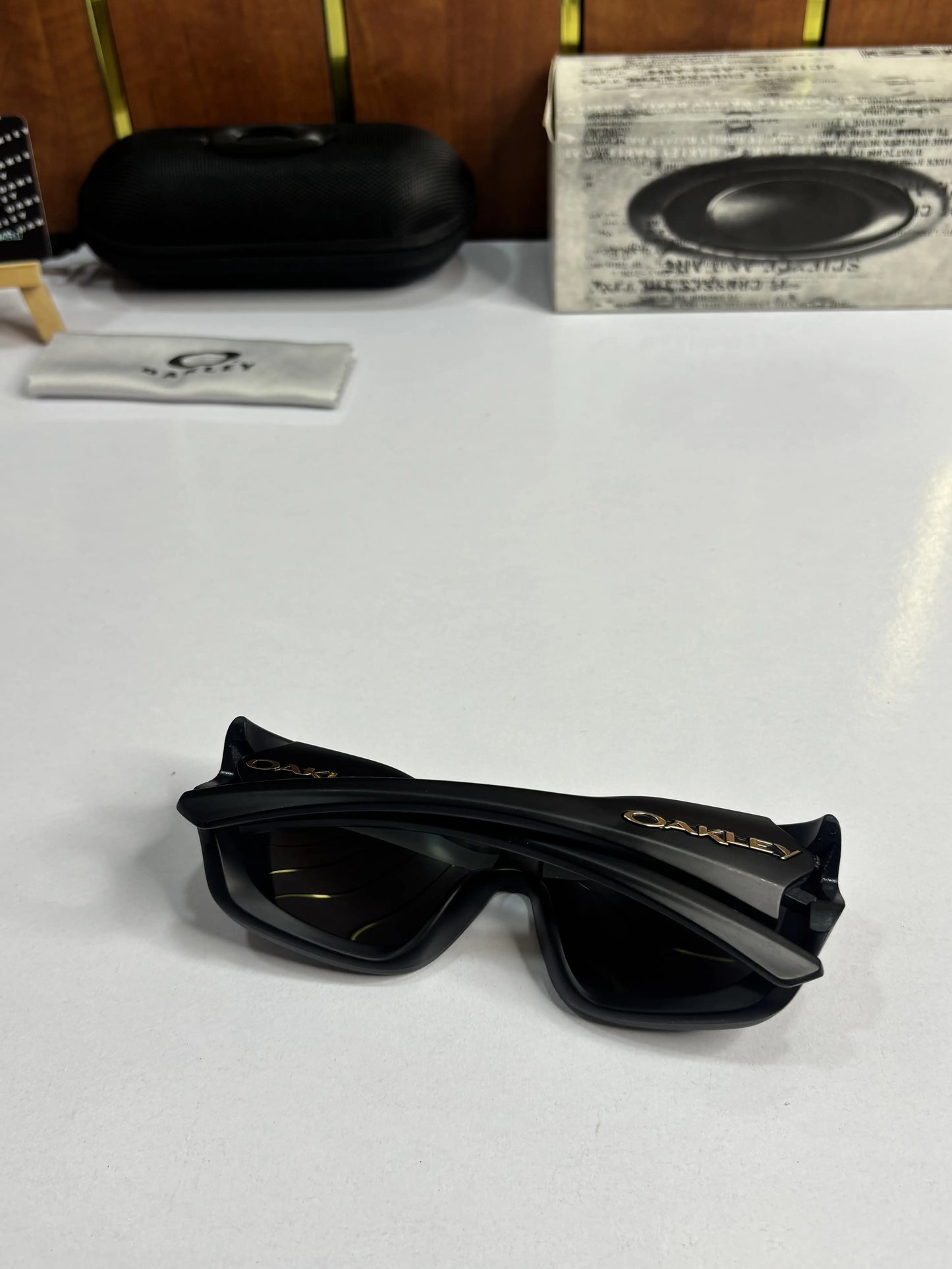 Oakley 9493 All Black