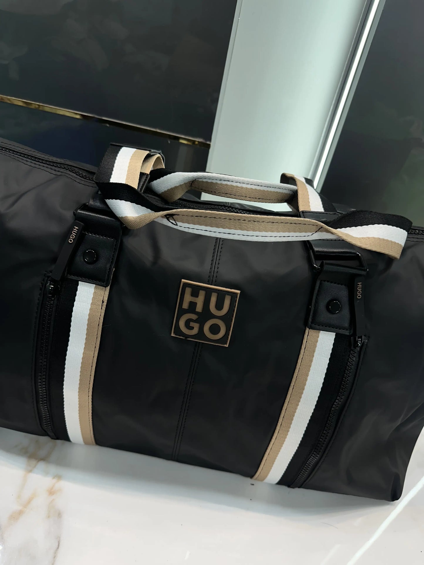 Hugo Bos s Luxury Imported Duffel Bag Bs3025-c