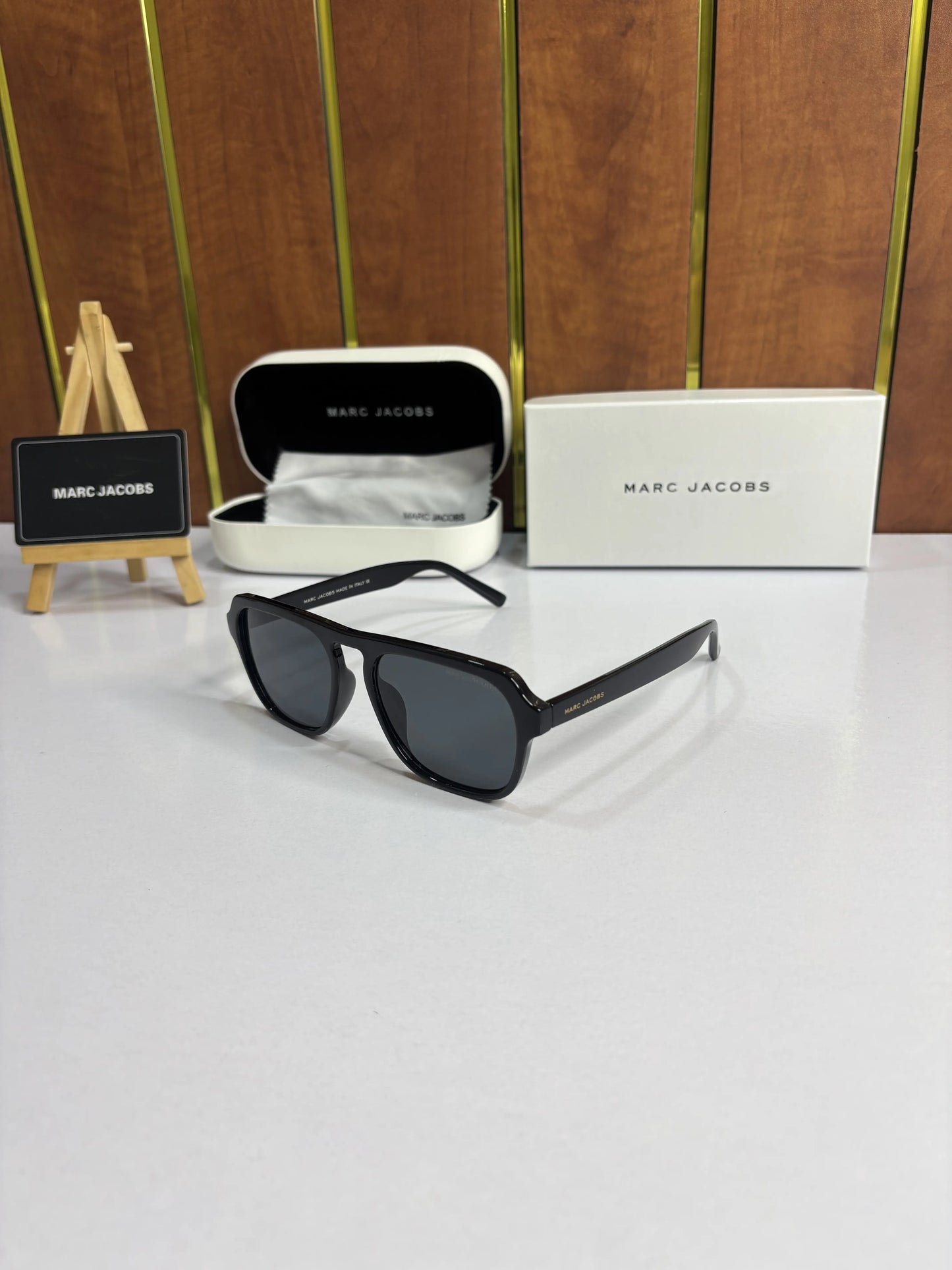 Marc Jacob 603 Black
