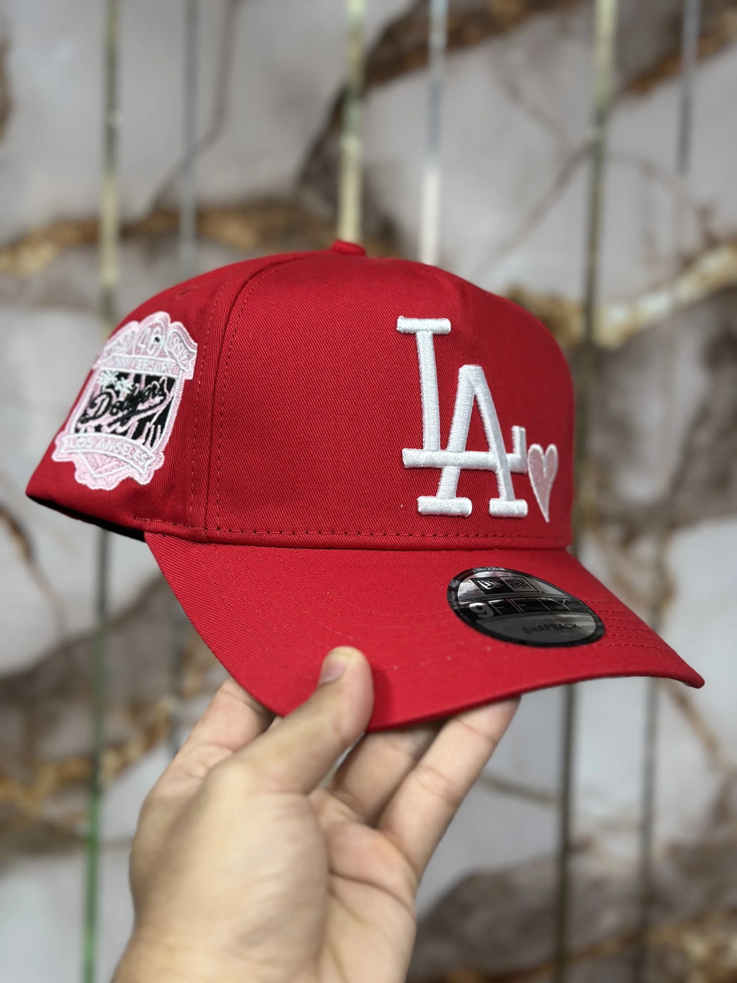 LA Red Premium Imported Cap la890