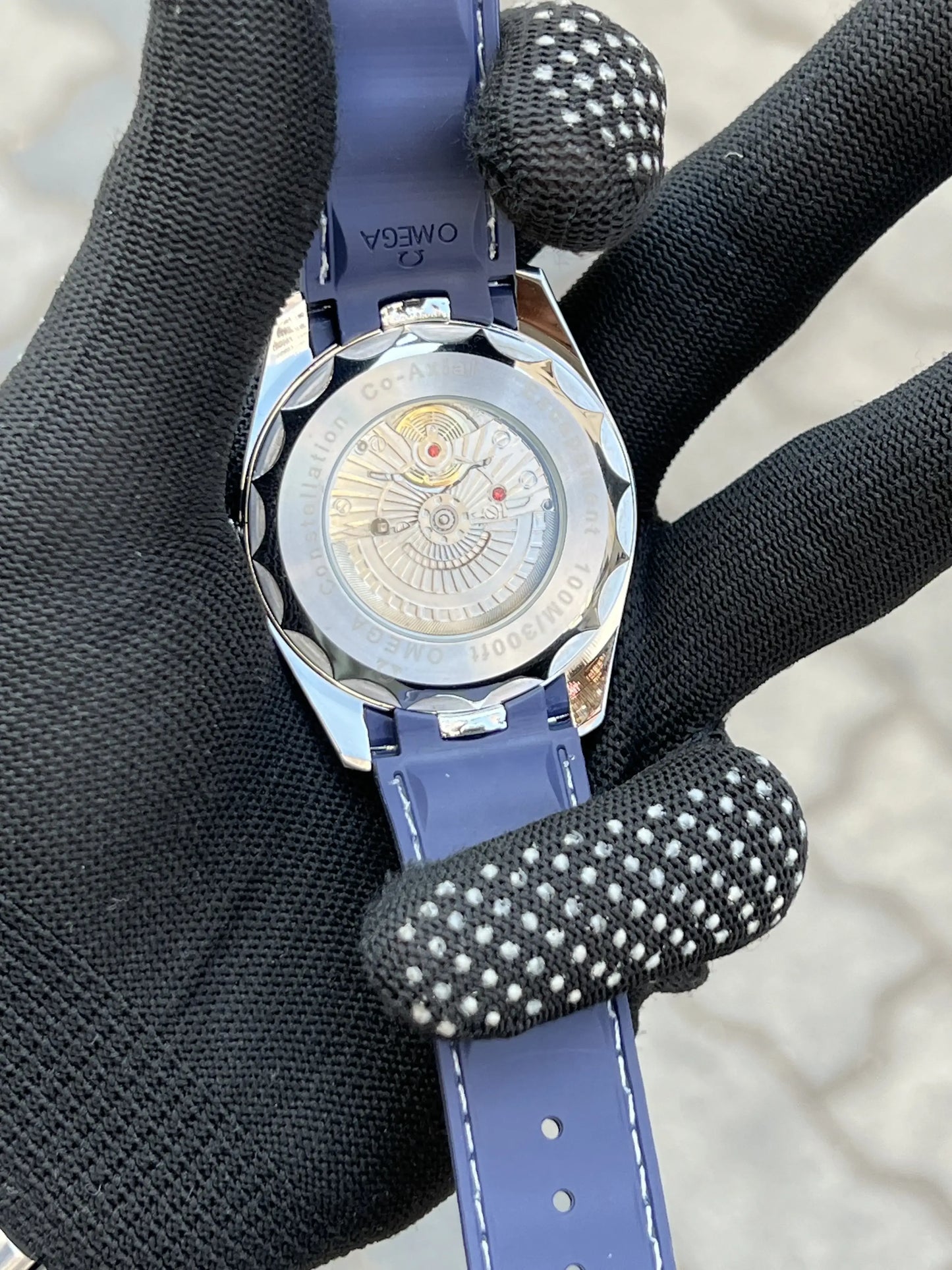 Omega Sea Master World Map Blue Back Open Quartz