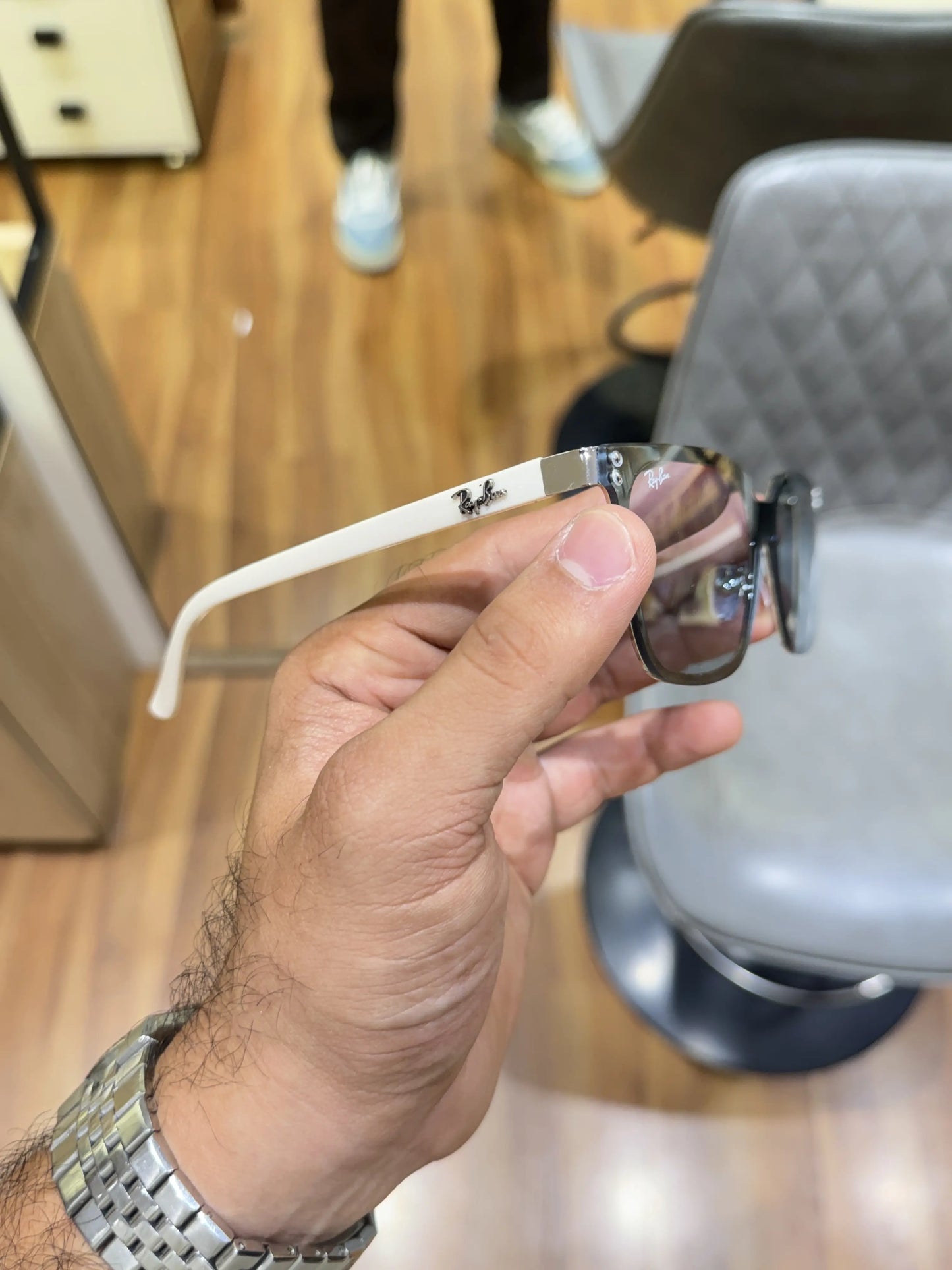 Rayban_25070_grey_white