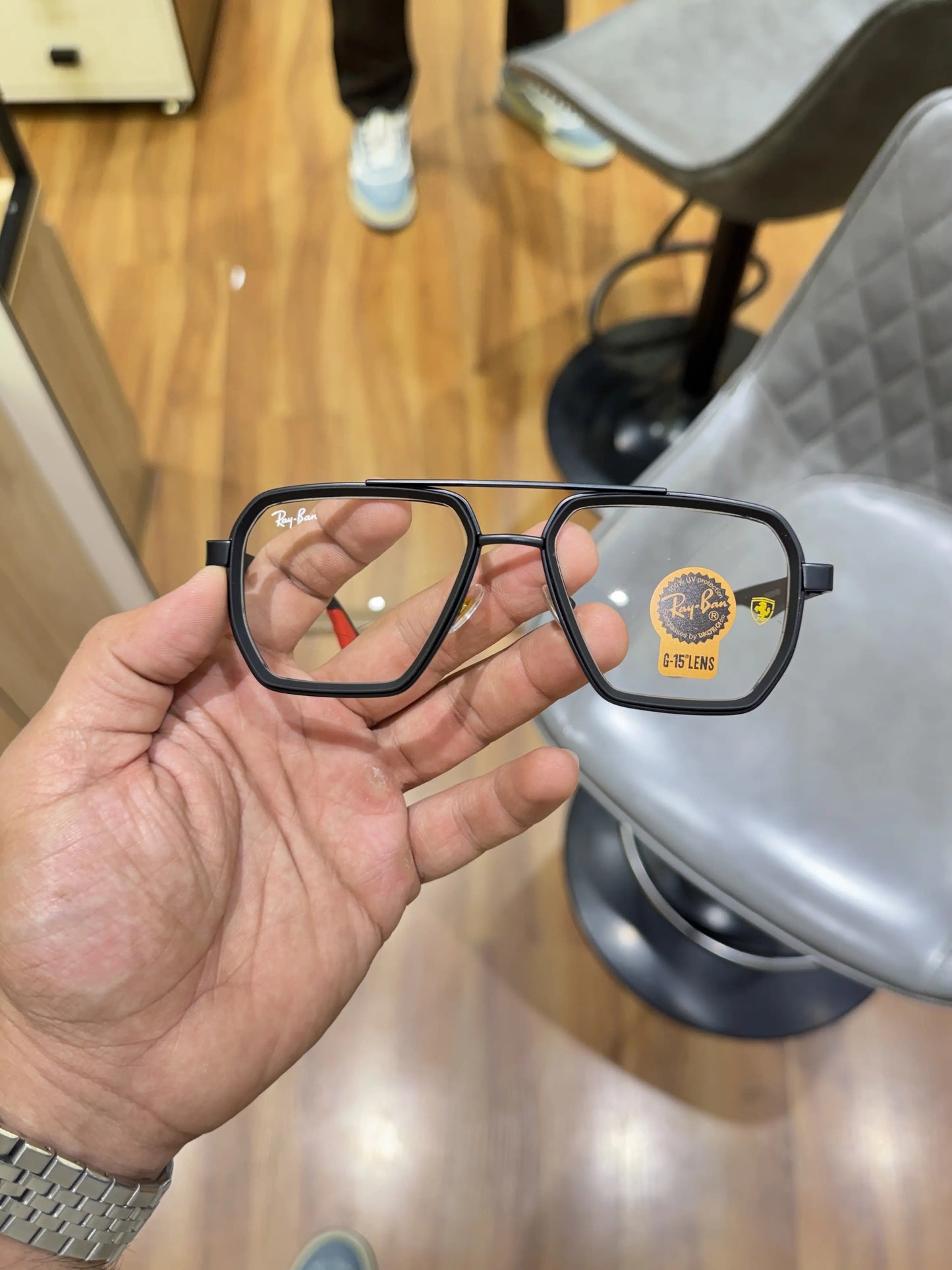 Rayban_10_black_plano