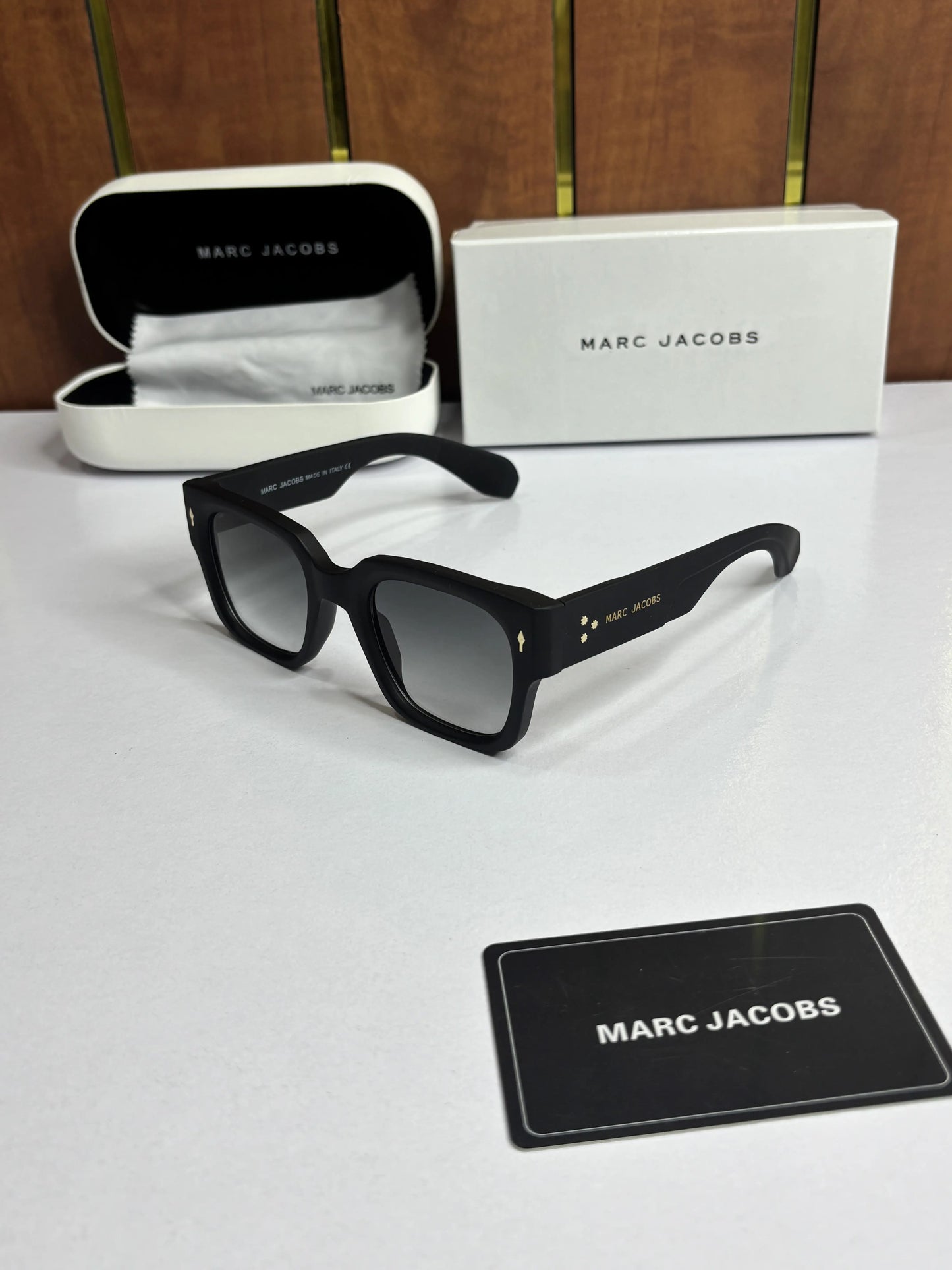 Marc Jacob 1126 Black