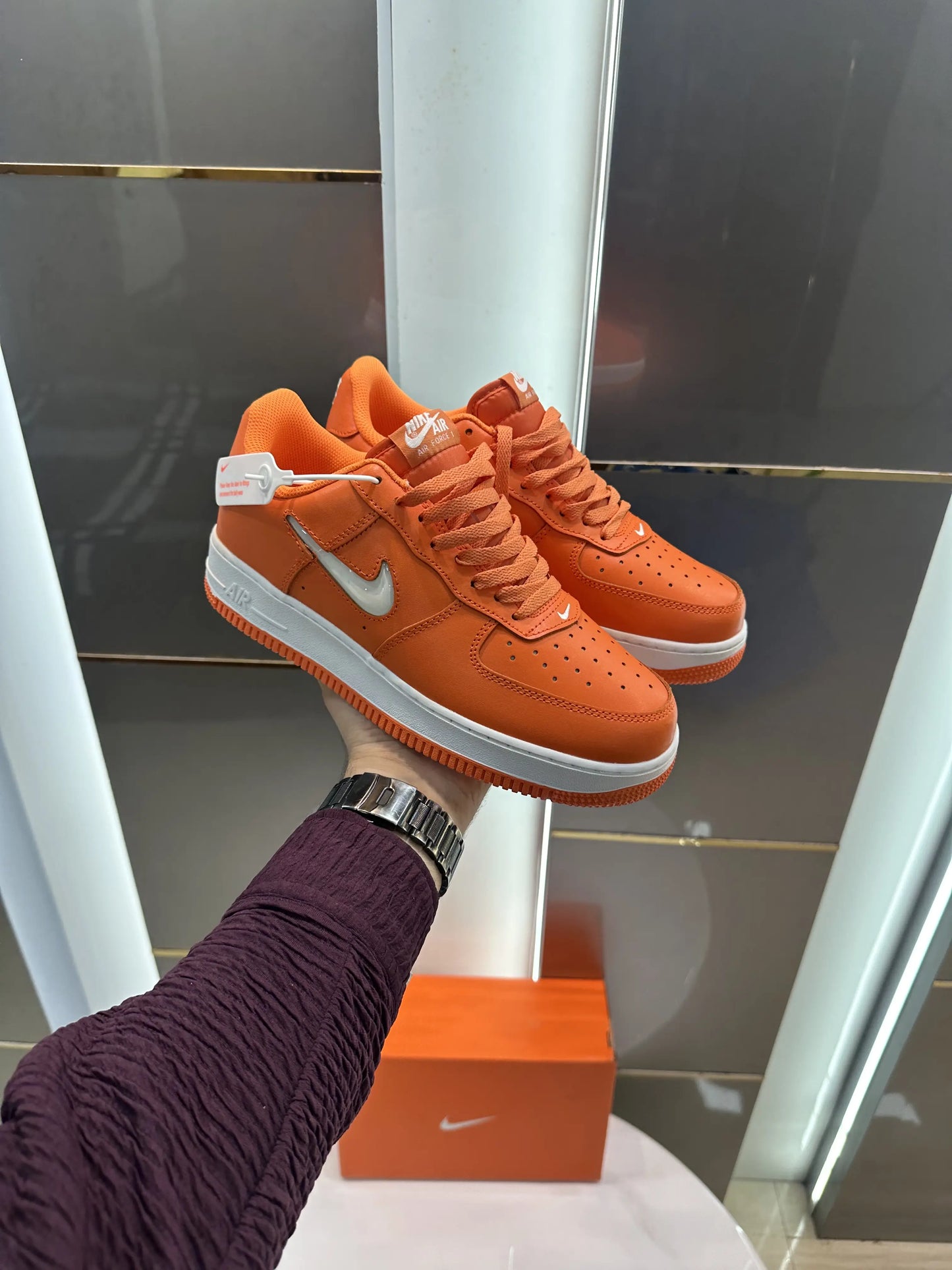Nike_Airforce 1 Low Retro Safety Orange Sneakers