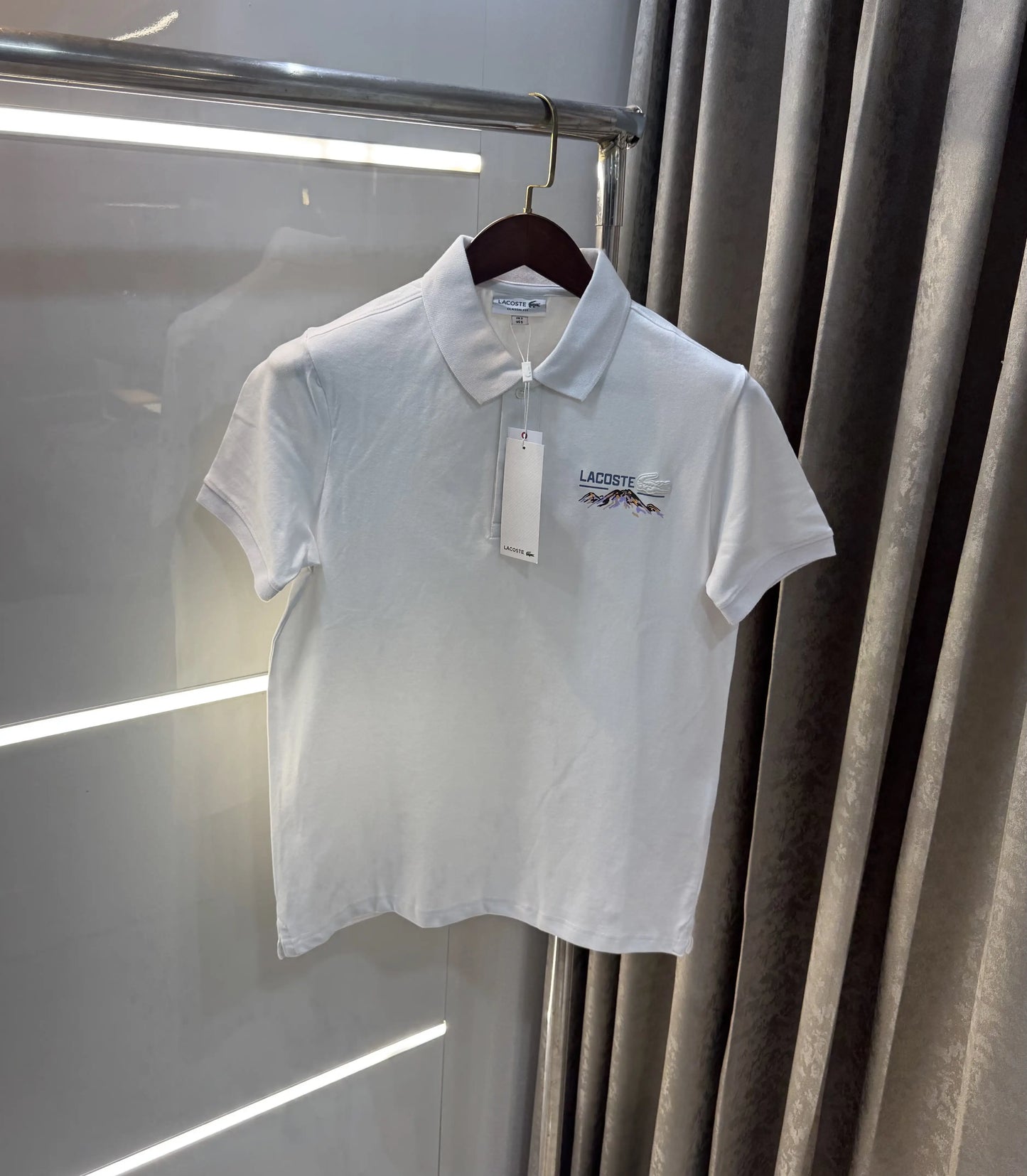Lacost e White Embroidery Logo Premium Polo T-Shirt