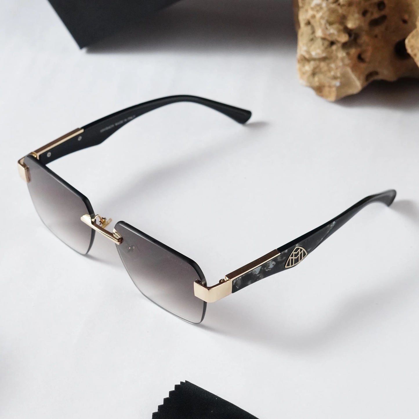 MAYBACH 2560 GOLD BROWN BLACK TIGER