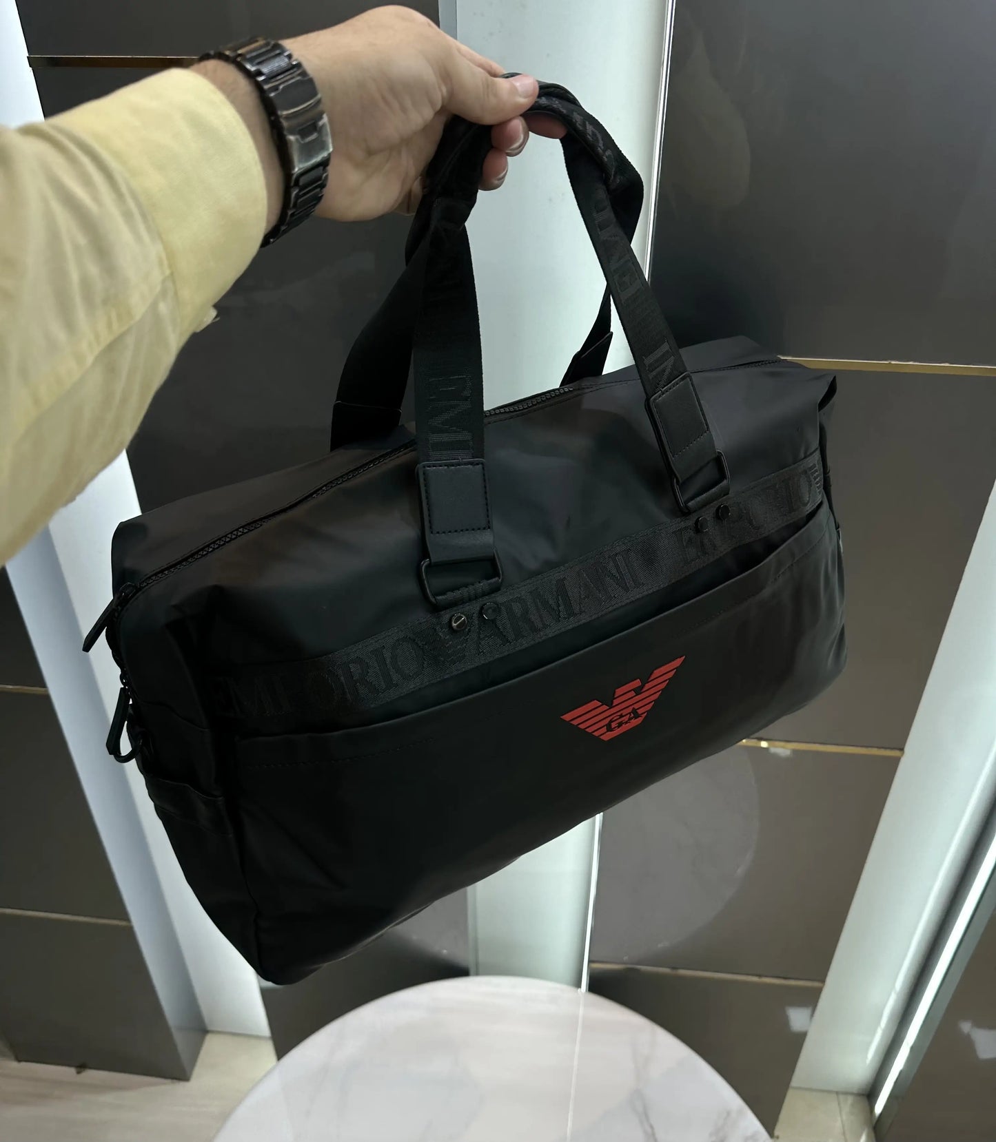 Giorgio Arman i Luxury Imported Duffel Bag ea0839