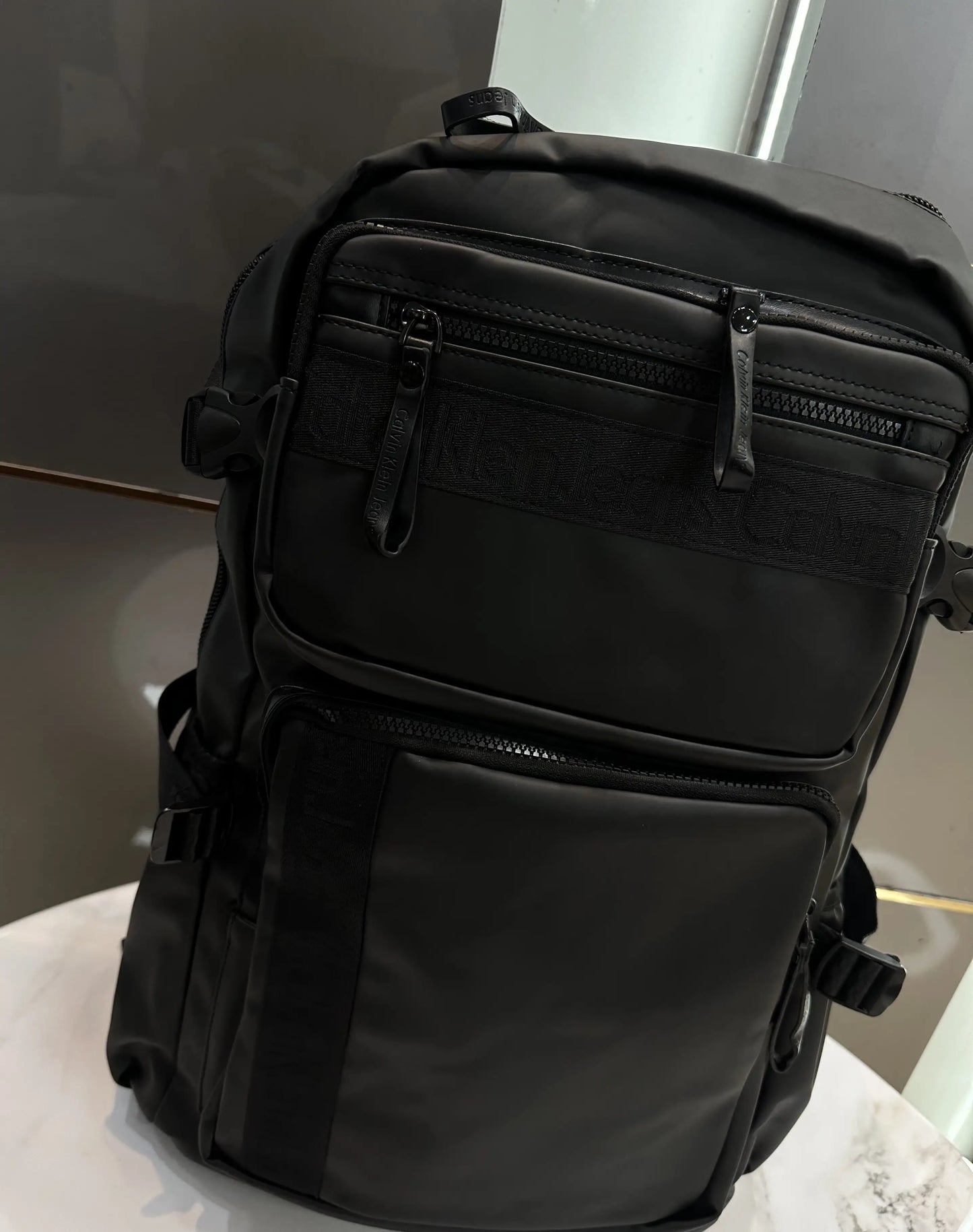 Calvin Klei n Luxury Imported Backpack Black ck2519