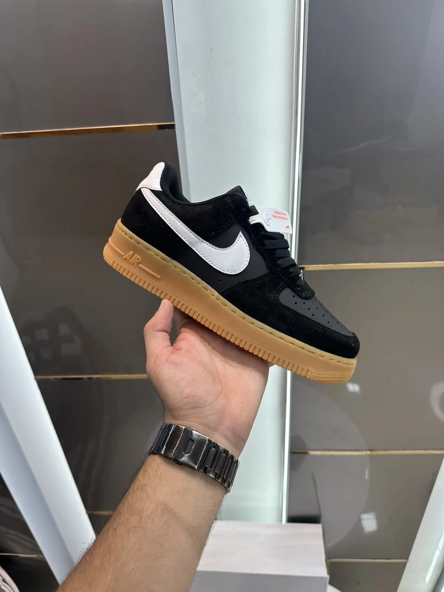 Nike_Airforce 1 07 LV 8 Black Gum Sneakers