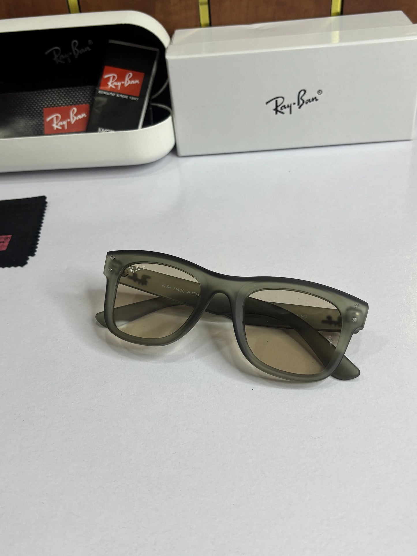Rayban Reverse 0502 Peach Olive Green