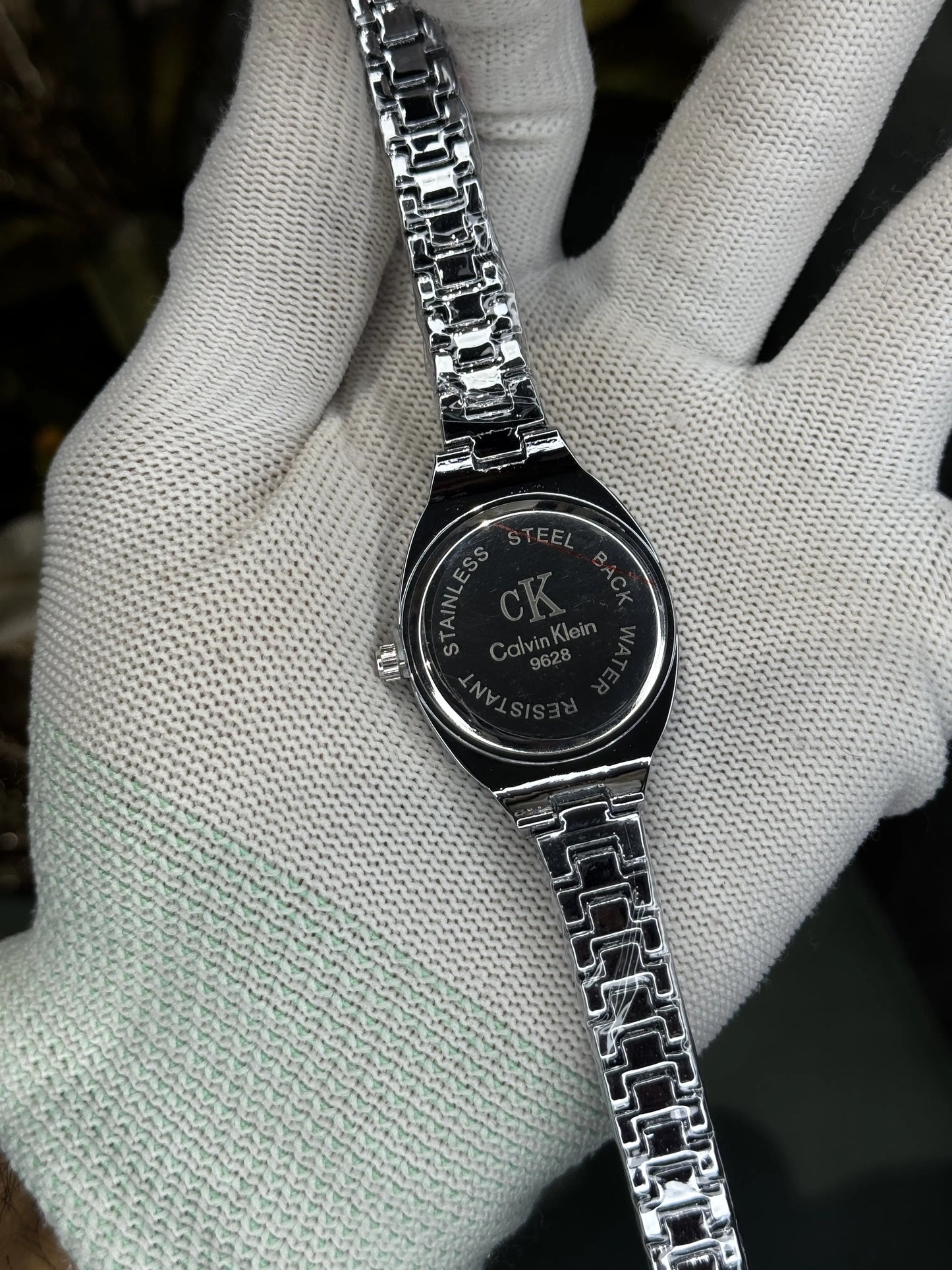 Calvin Klei n Oval Silver Black Premium Watch
