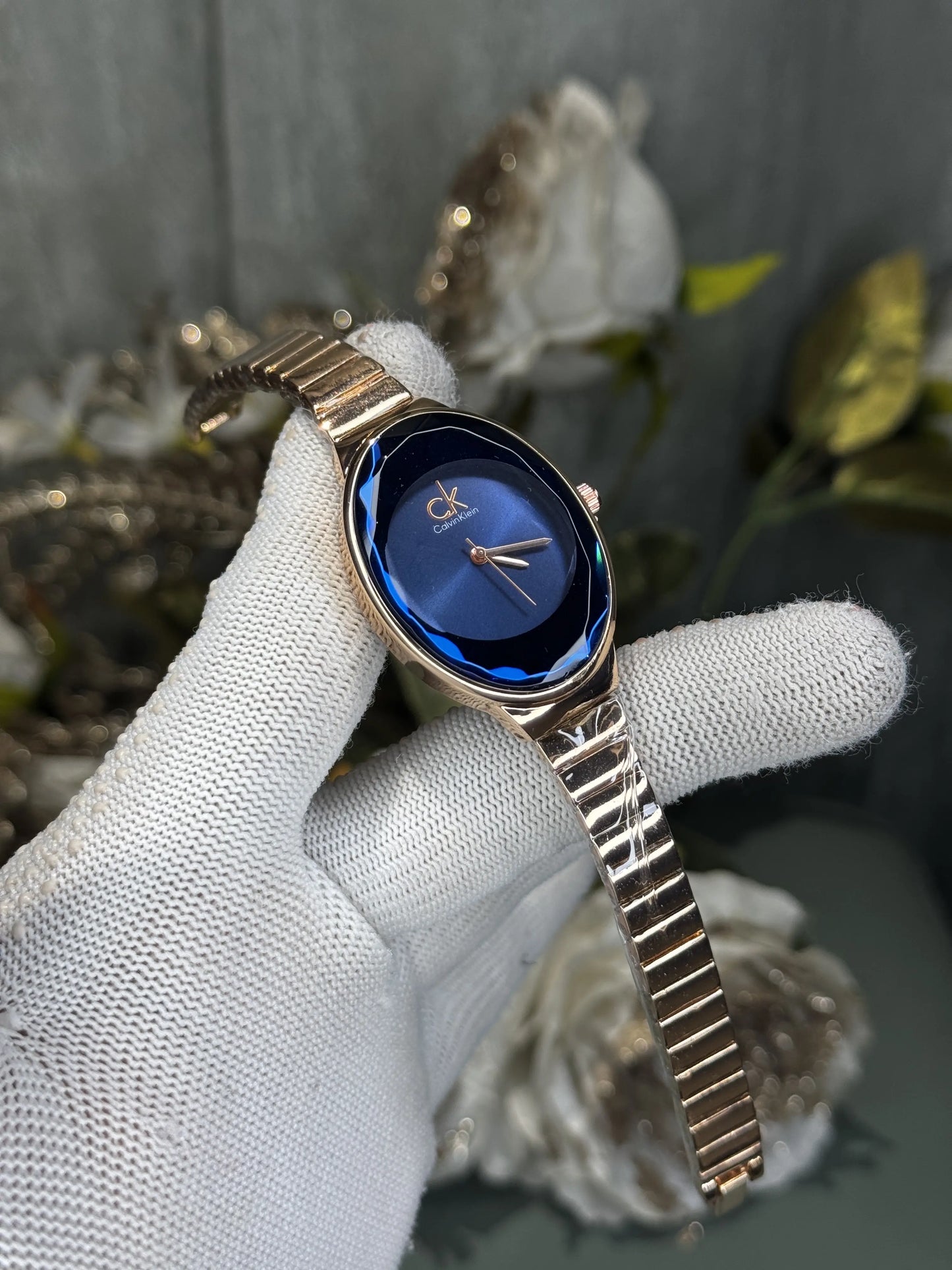 Calvin Klei n Oval Copper Blue Premium Watch