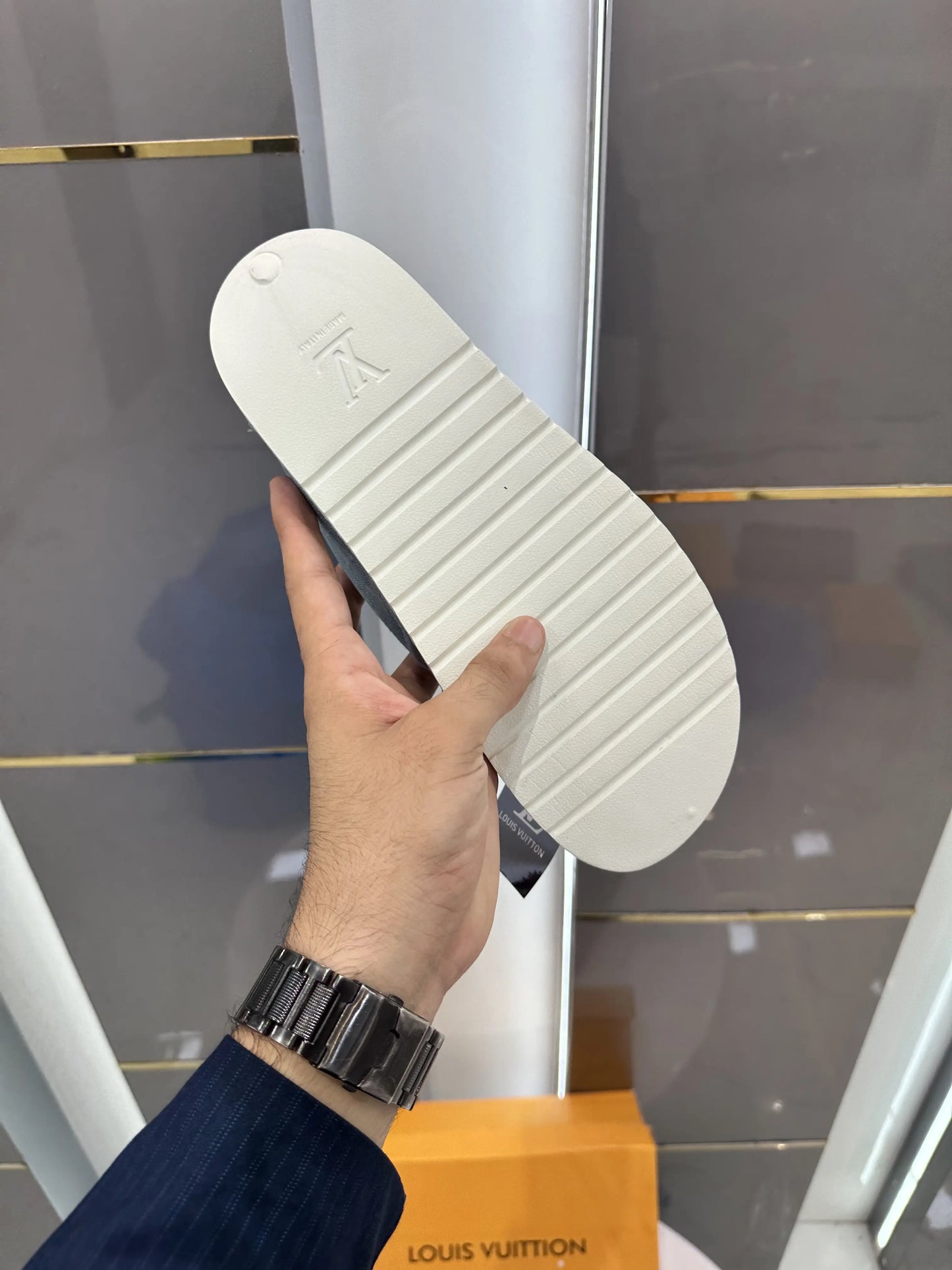 Louis_Vuitoon Cross Denim White Slide