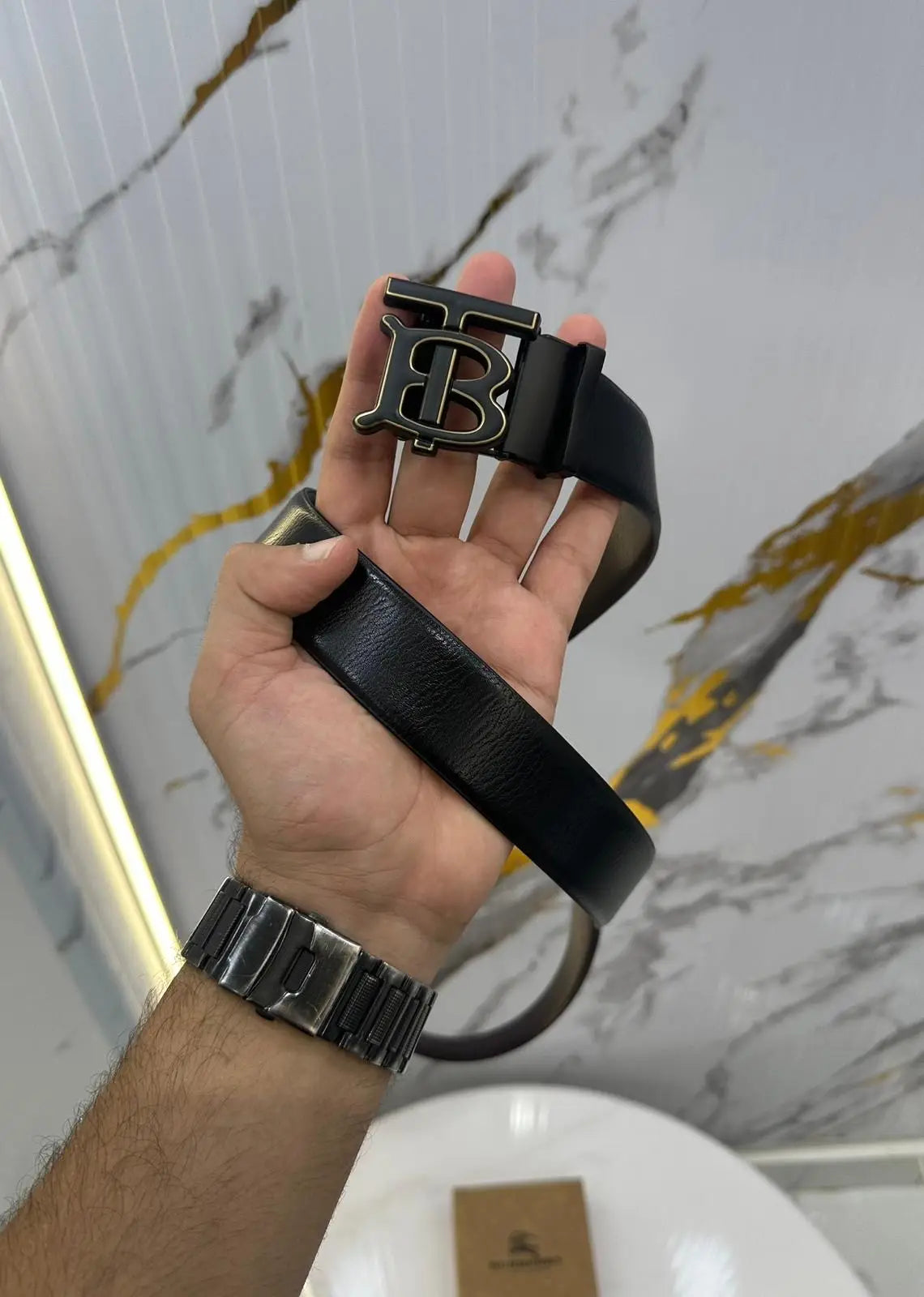 Burberr y  Premium Imported Belt Autolock b28