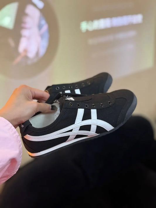 Onitsuka Tiger Mexico 66 Slip On Black White Sneakers For Mens D-2109