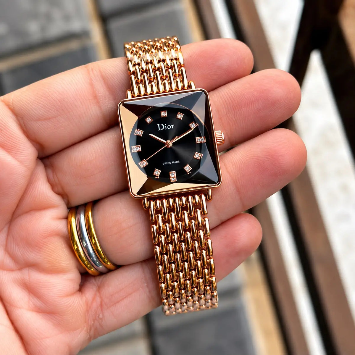 DIOR_ROSE_BLACK