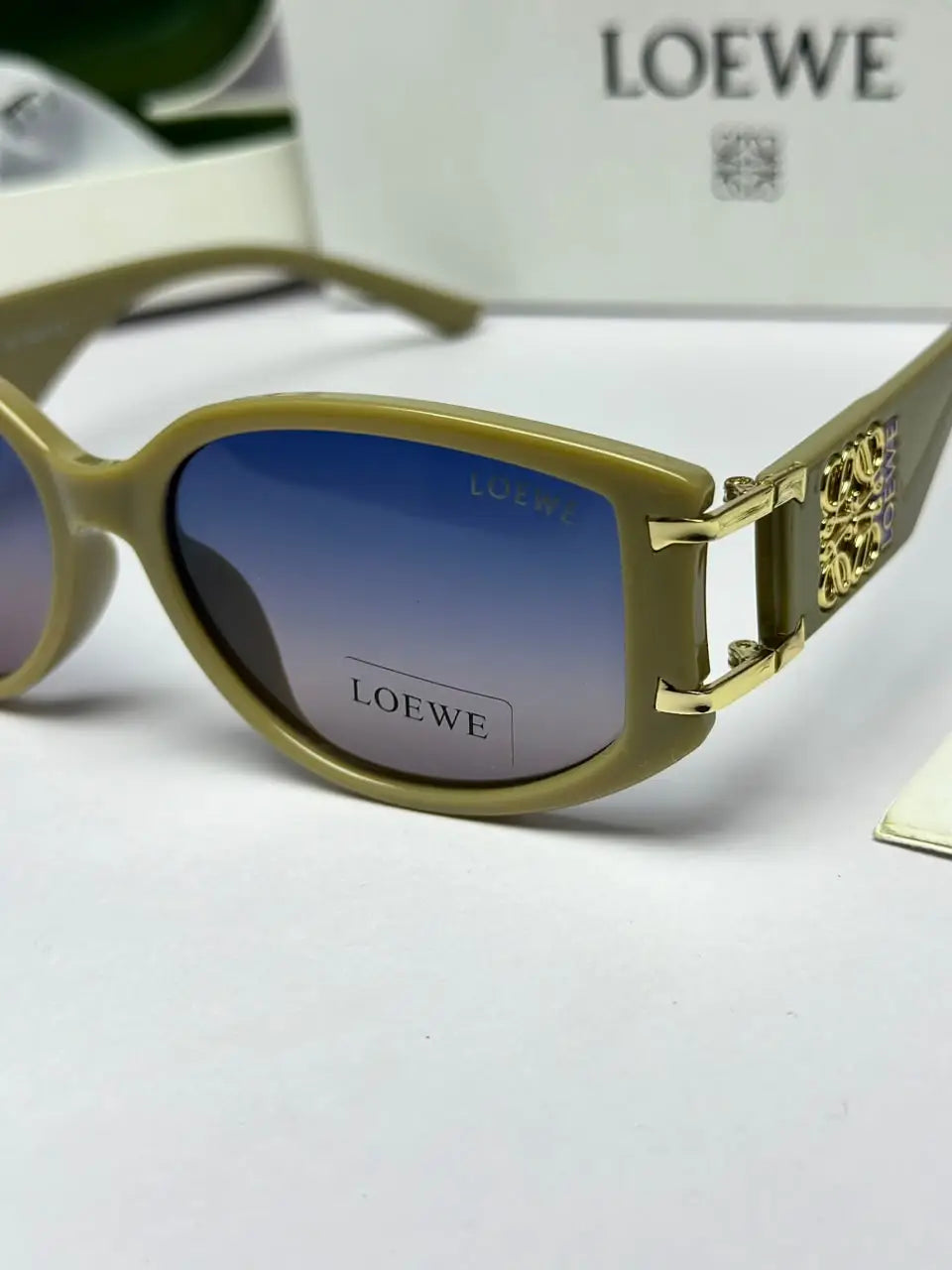 Loewe 5013 Brown