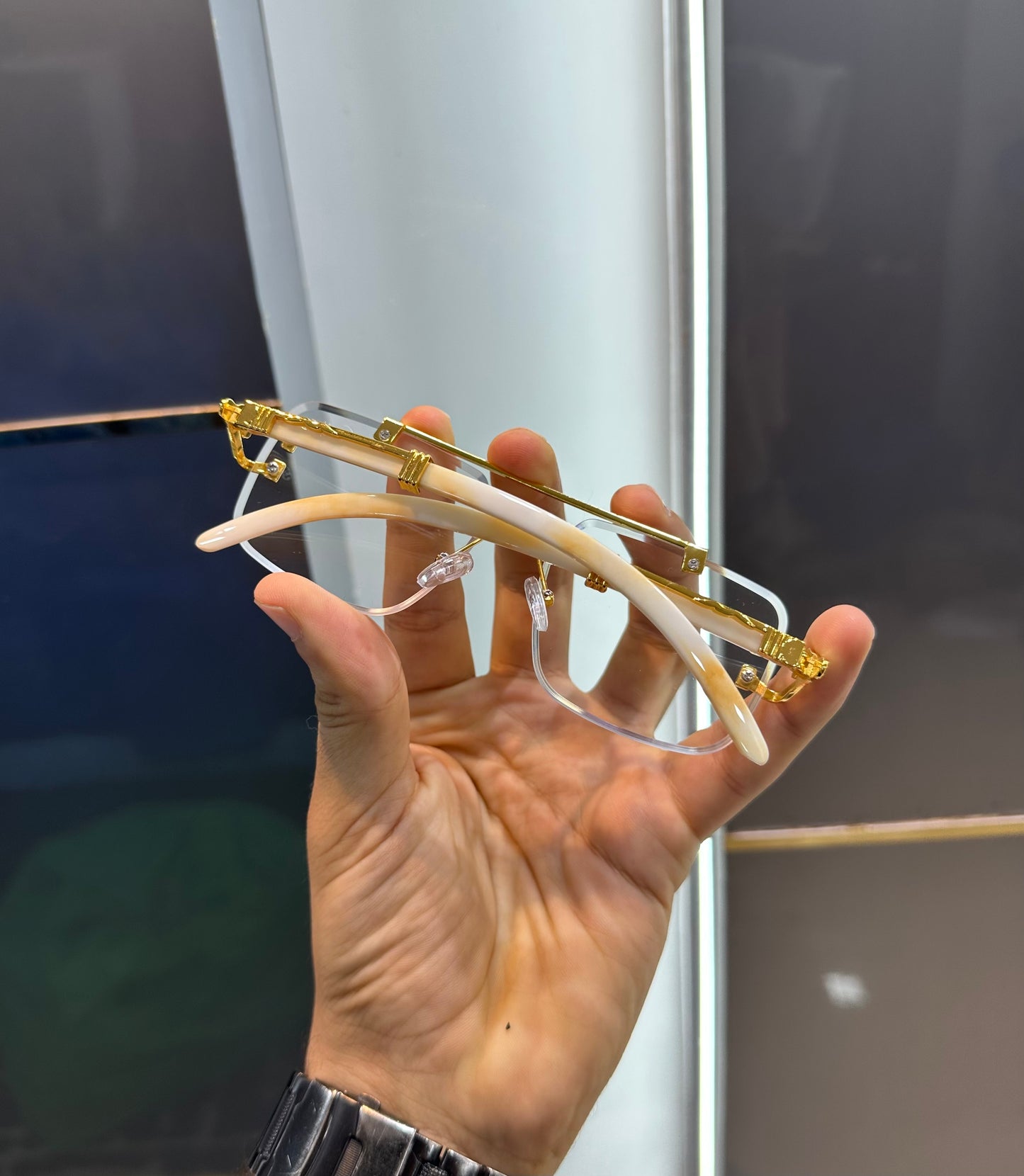 Cartier Transparent Honey Singh Limited Edition Luxury Shade With Original Packing