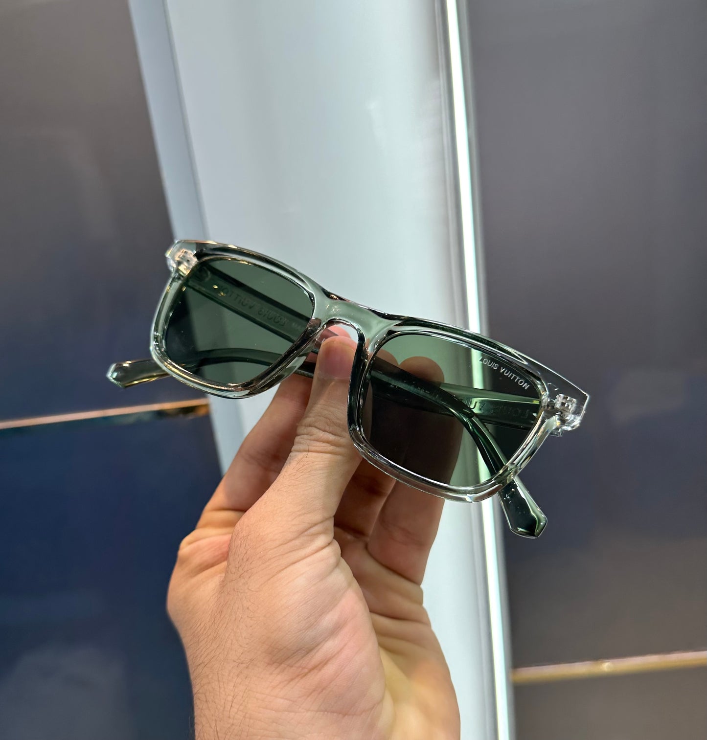 Louis Vuitton Green Luxury Shade With Original Packing