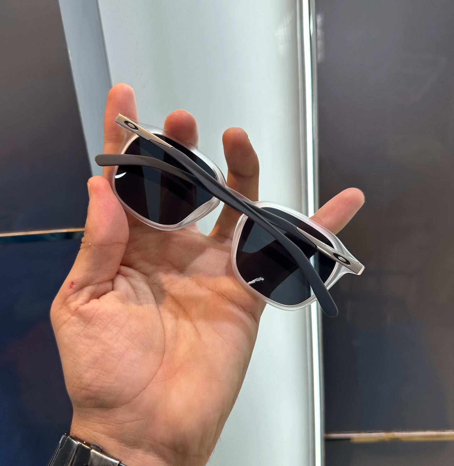 Oakley Grey Black Limited Edition Luxury Shade With Original Packing