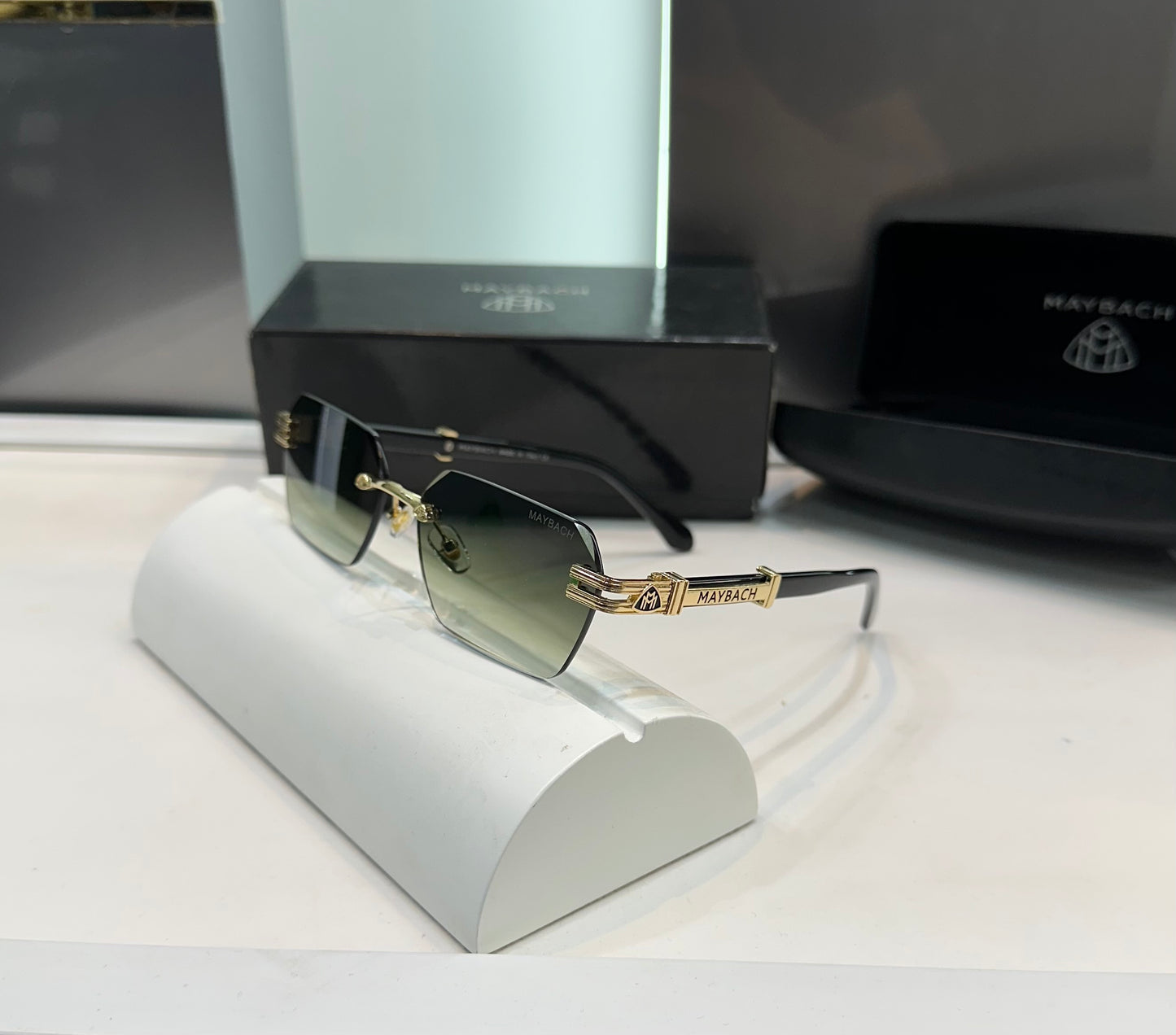 Maybach Green Karan Aujla Limited Edition Luxury Shade With Original Packing