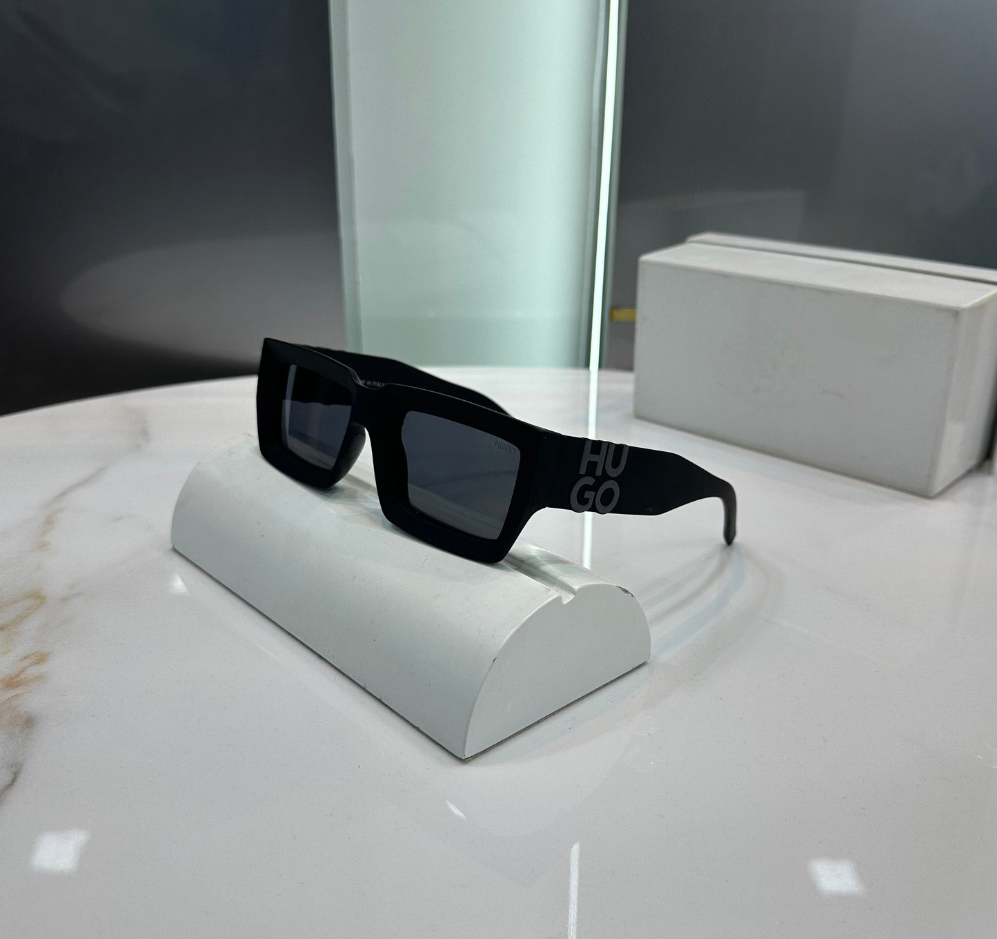 Hugo Boss Black Limited Edition Luxury Shade With Original Packing