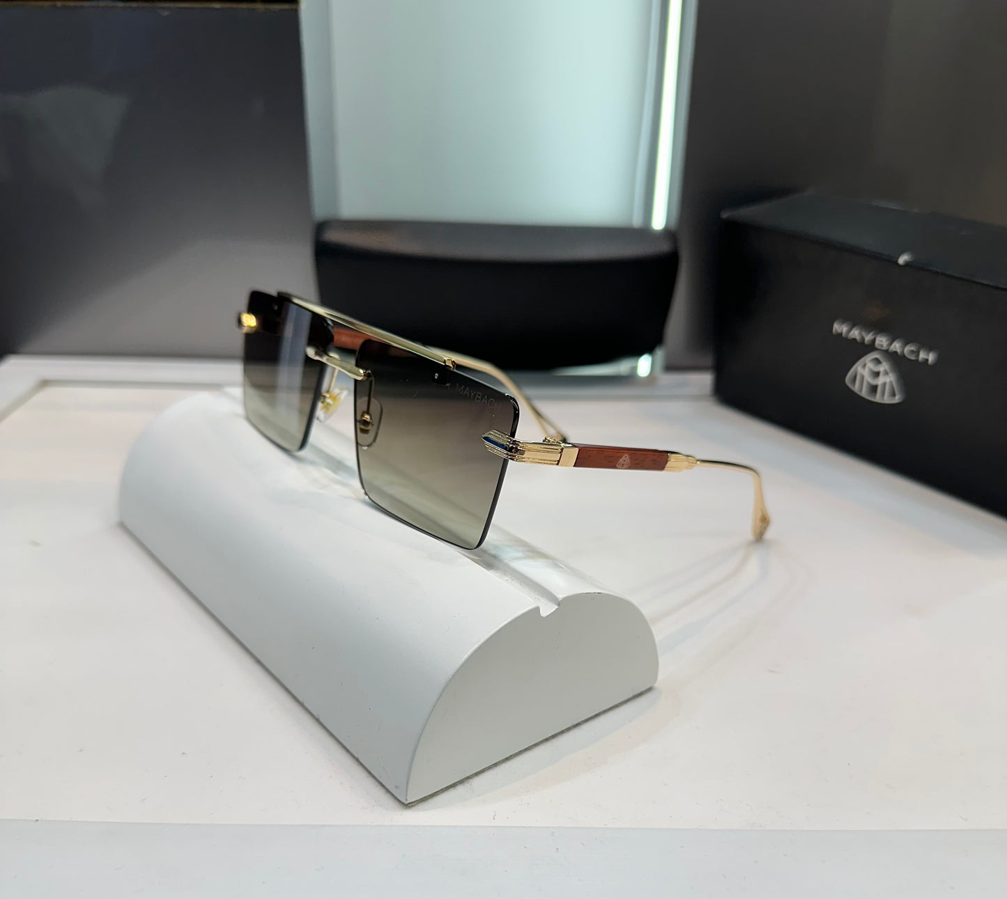 Maybach Brown Shade Karan Aujla Edition Luxury Shade With Original Packing
