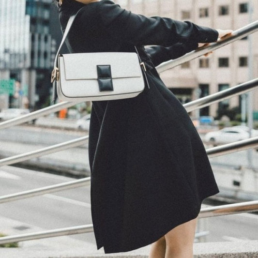 Fendi White Baguette Twist Premium Shoulder Crossbody Bag With Og Box And Dust Bag & 2 Belts