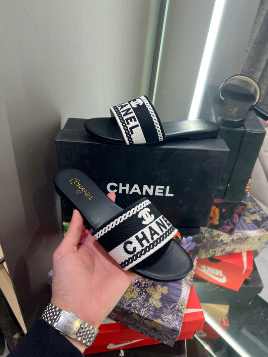 Chanel Black Logo Design With Og Dust Bag And Box Luxury Sandels