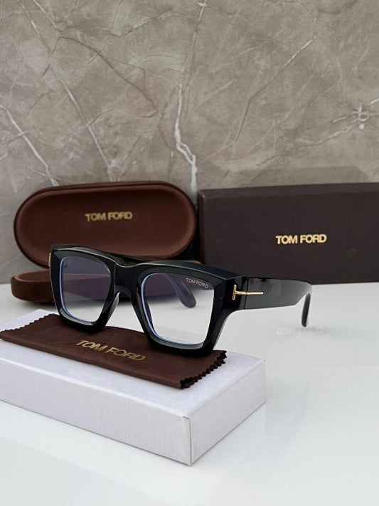 Tom Ford Black Plano Luxury Shade With Original Packing