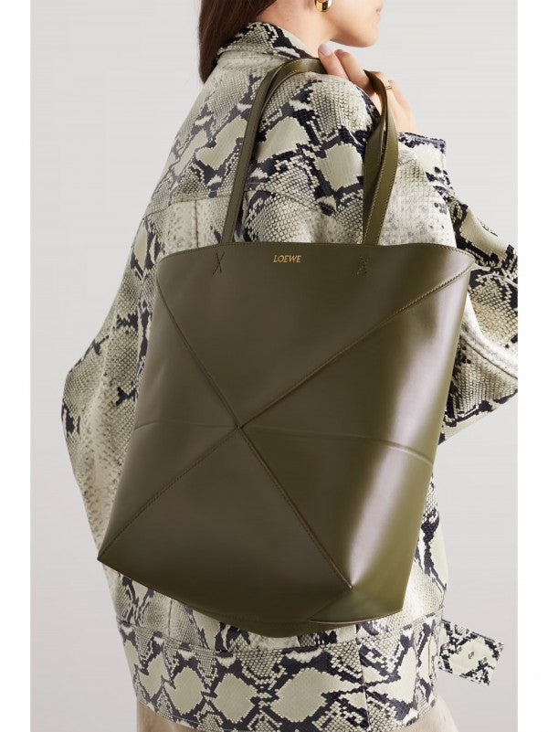 Loewe Green Limited Edition Puzzle Fold  Luxury Tote Bag With Og Box And Dust Bag