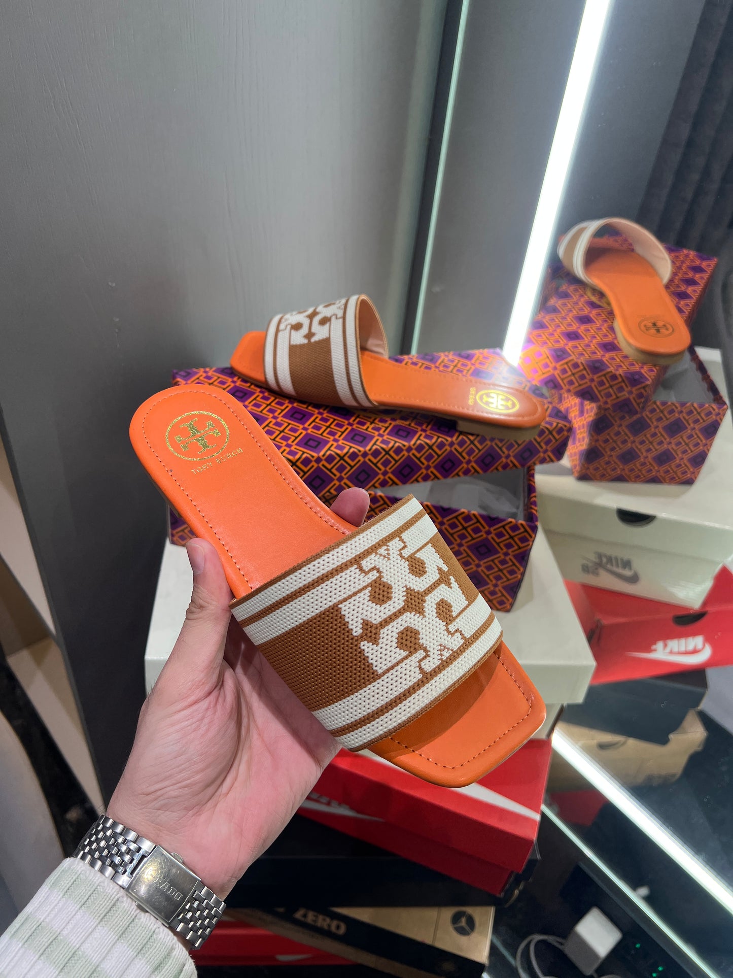 Tory Burch Orange Logo Design With Og Dust Bag And Box Luxury Sandels