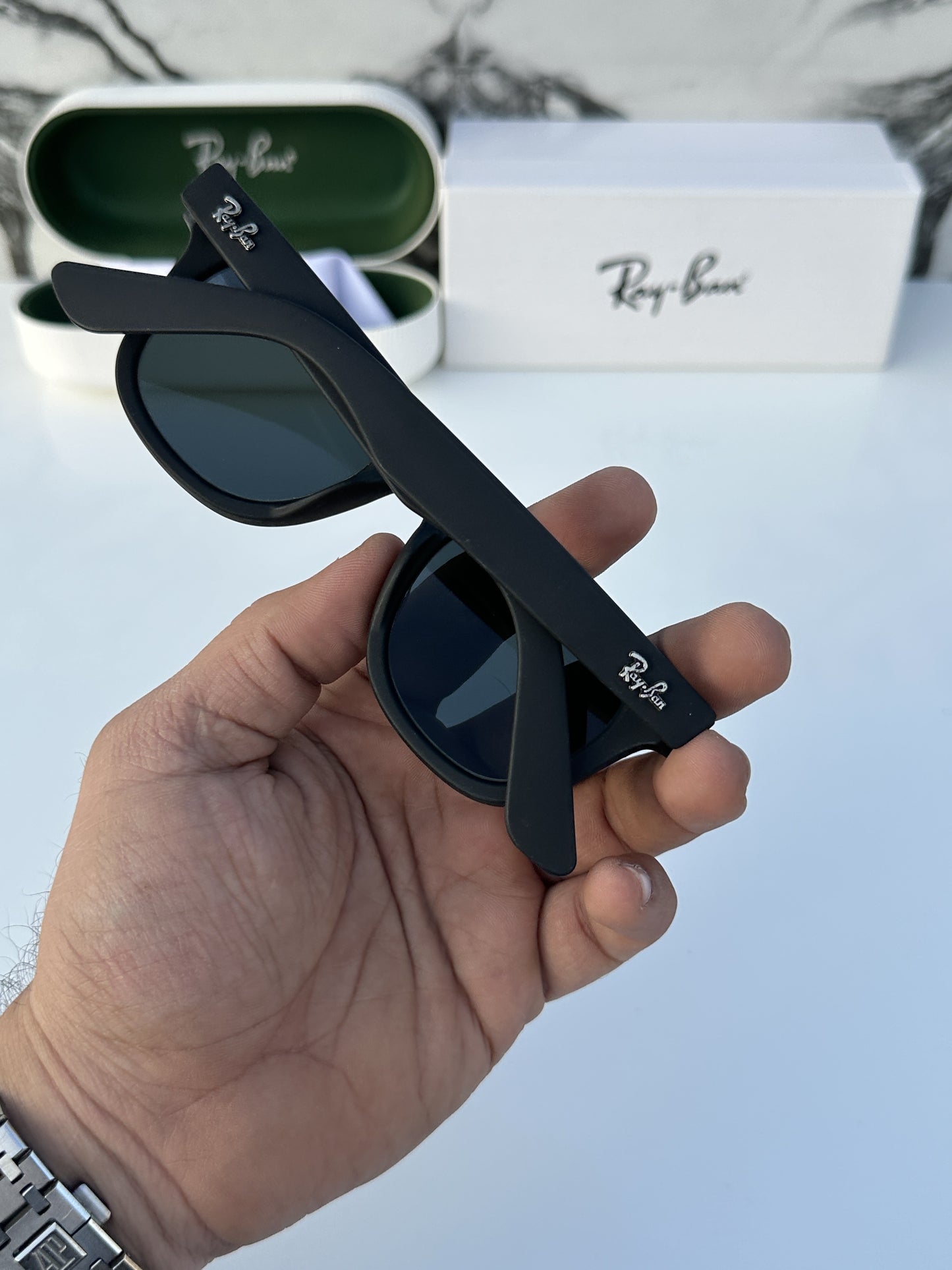 Ray Ban Matt  Black  Luxury Shade With Original Packing